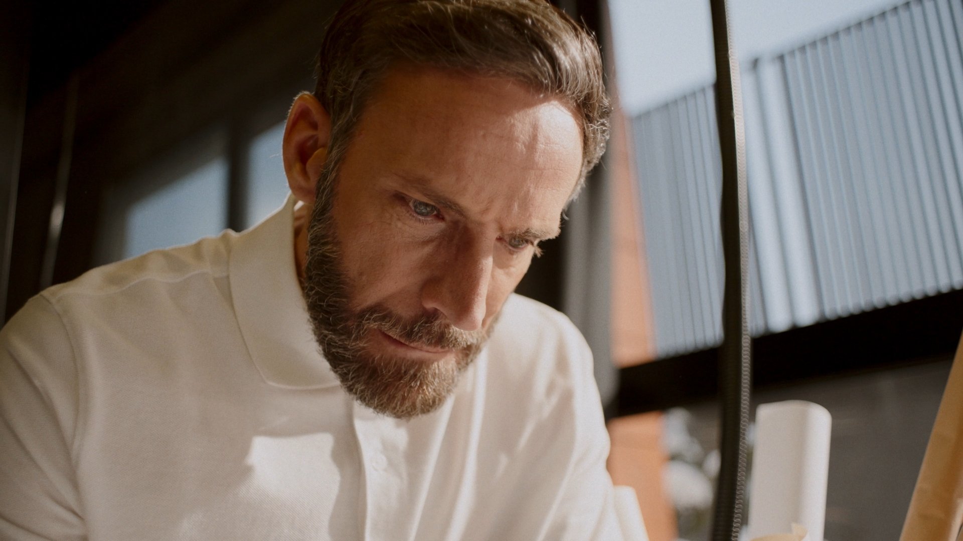 Timeline 1_01_00_34_02.jpg