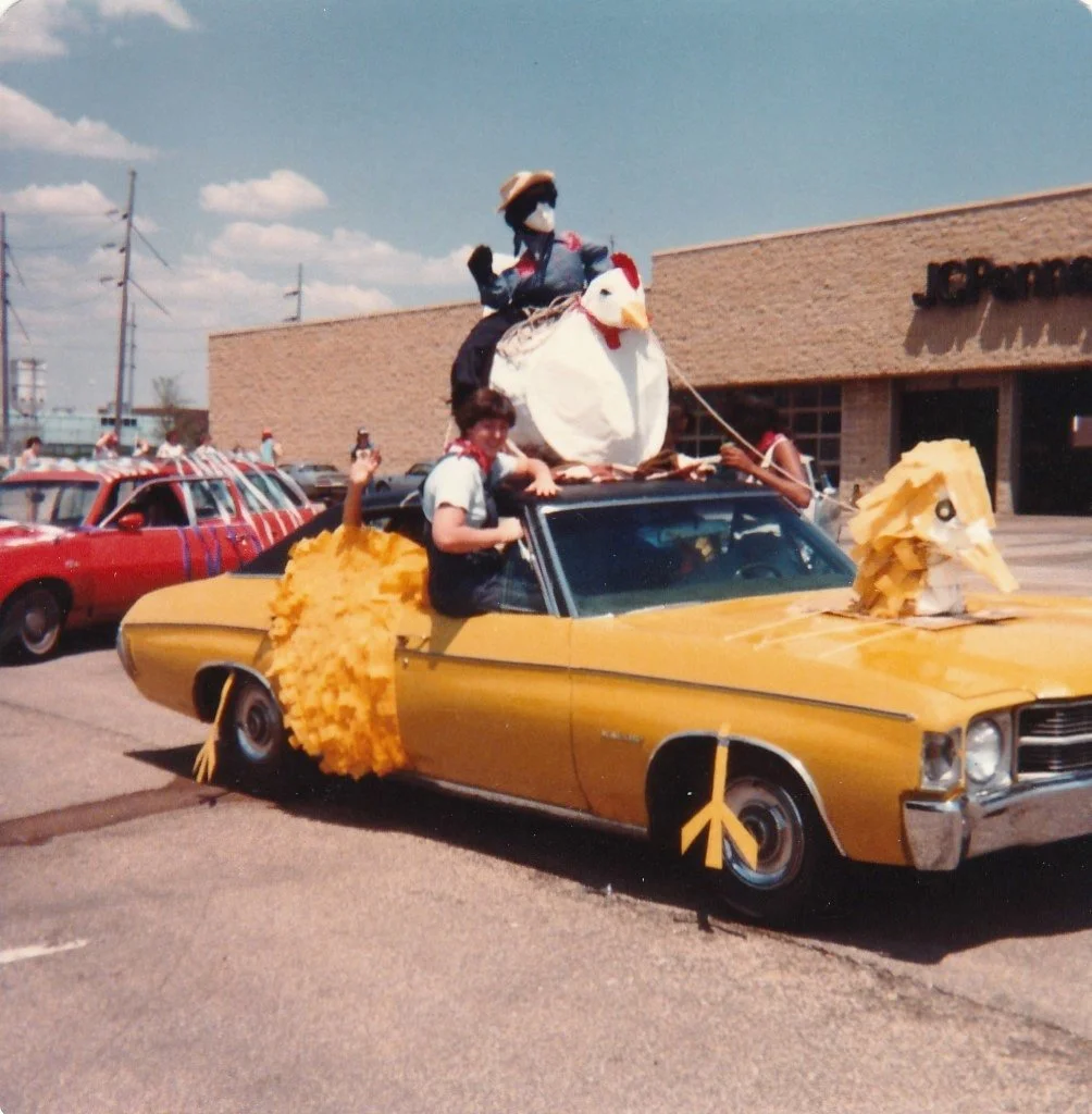 1979 YL chicken fly 2.jpg