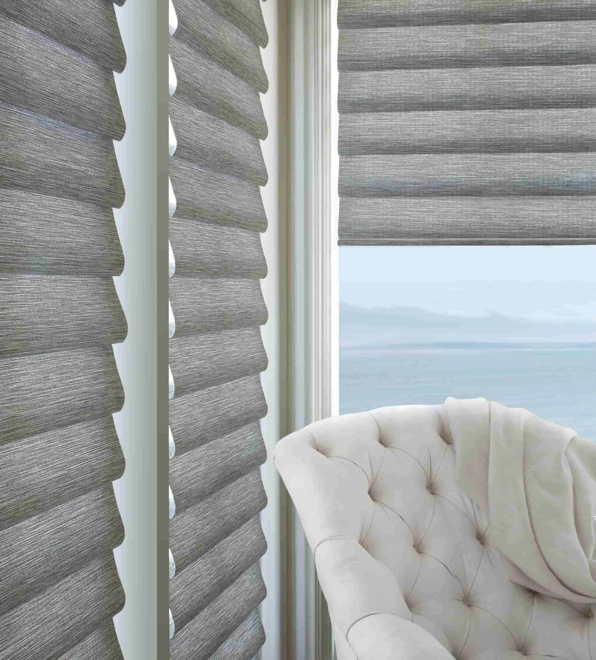 Hunter Douglas Vignette modern roman shades