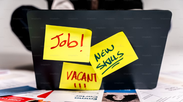 How a Career Strategist Can Help You Achieve Your Professional Goals