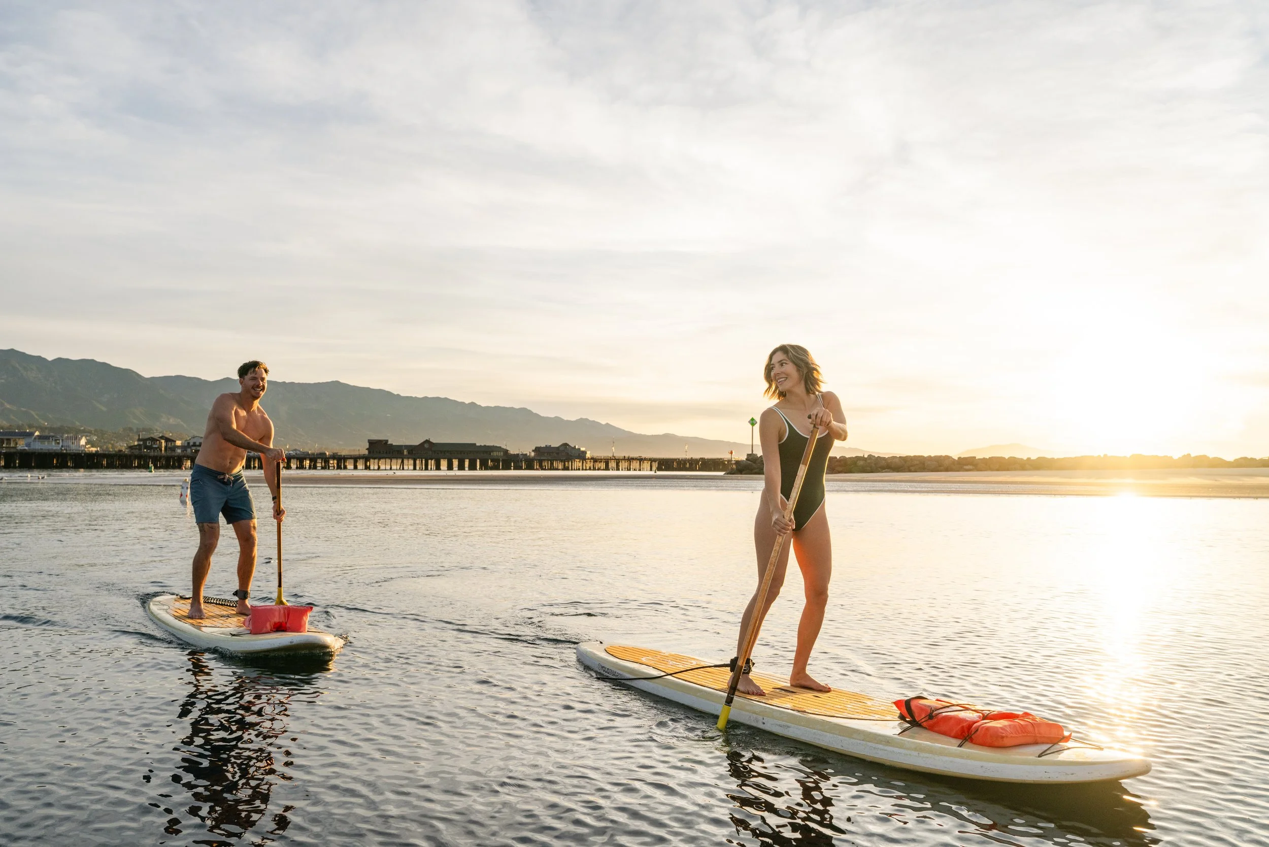 SantaBarbaraSailingCenter_StandUpPaddleboardSunrise09_photobyBlakeBronstad_CourtesyofVisitSantaBarbara.jpg