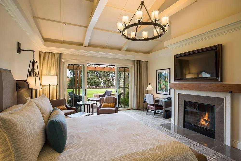 digitalpng-the-lodge (1).jpg