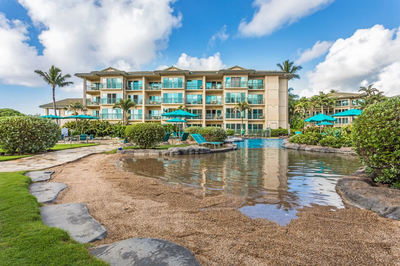 waipouli-beach-resort-and-spa-kauai-exterior-pool5.jpg