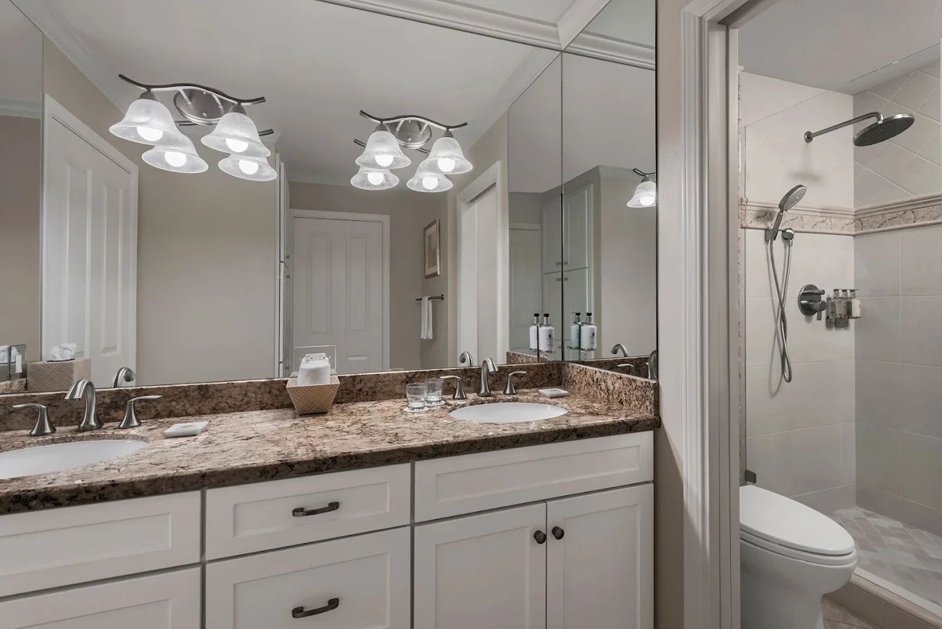 Oak Creek Bathroom 2.webp