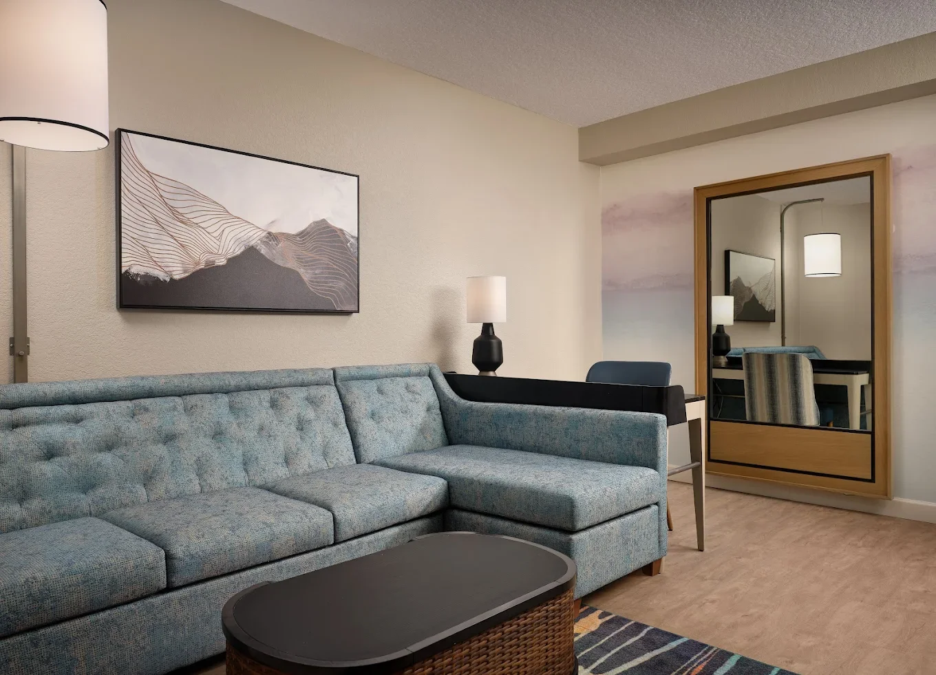 3917 royal king living room2.webp