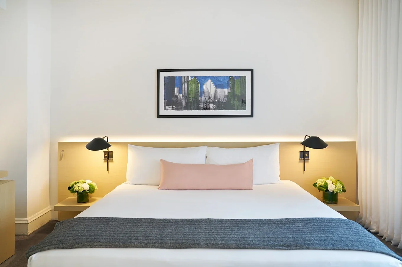 The Chicago Hotel Collection Ambassador Gold Coast