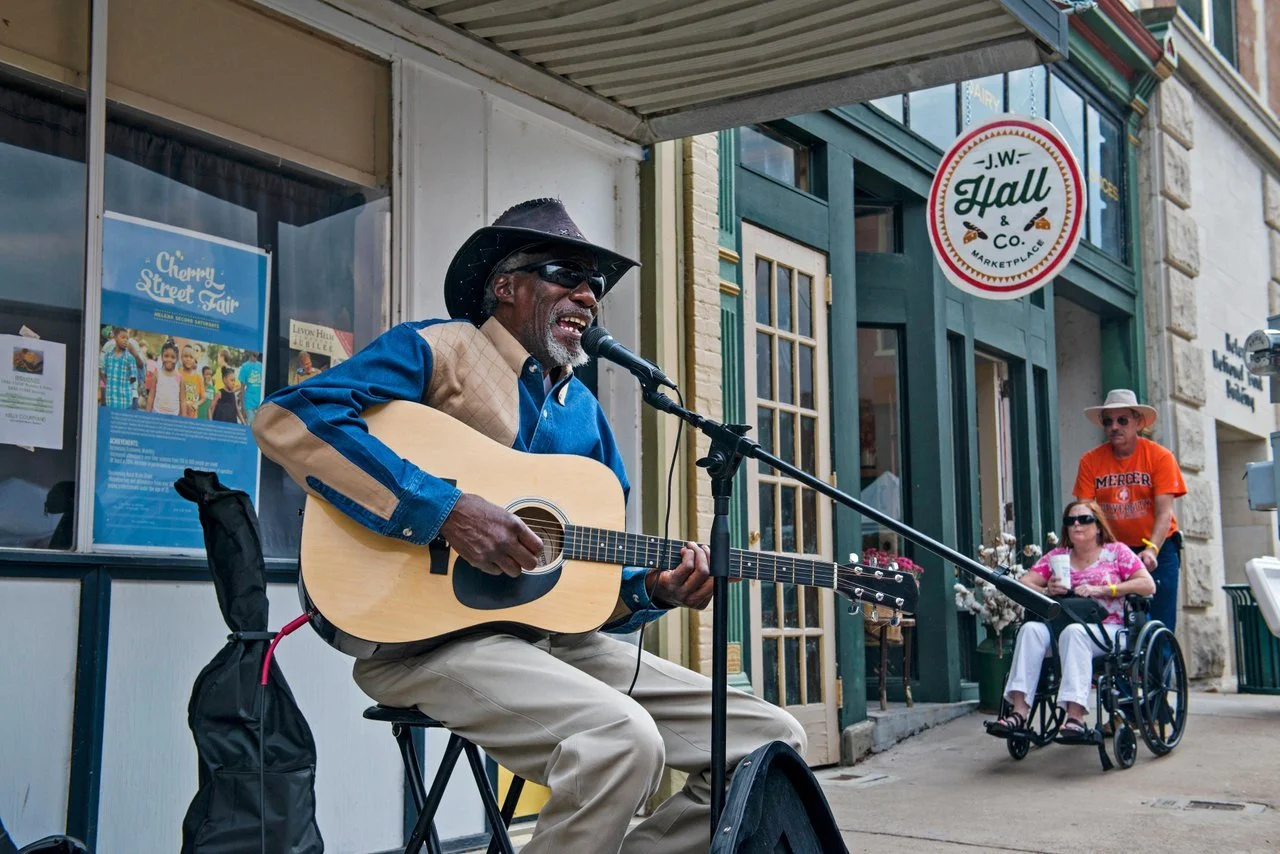 Arkansas-Helena-Street-Performer-medium.jpg