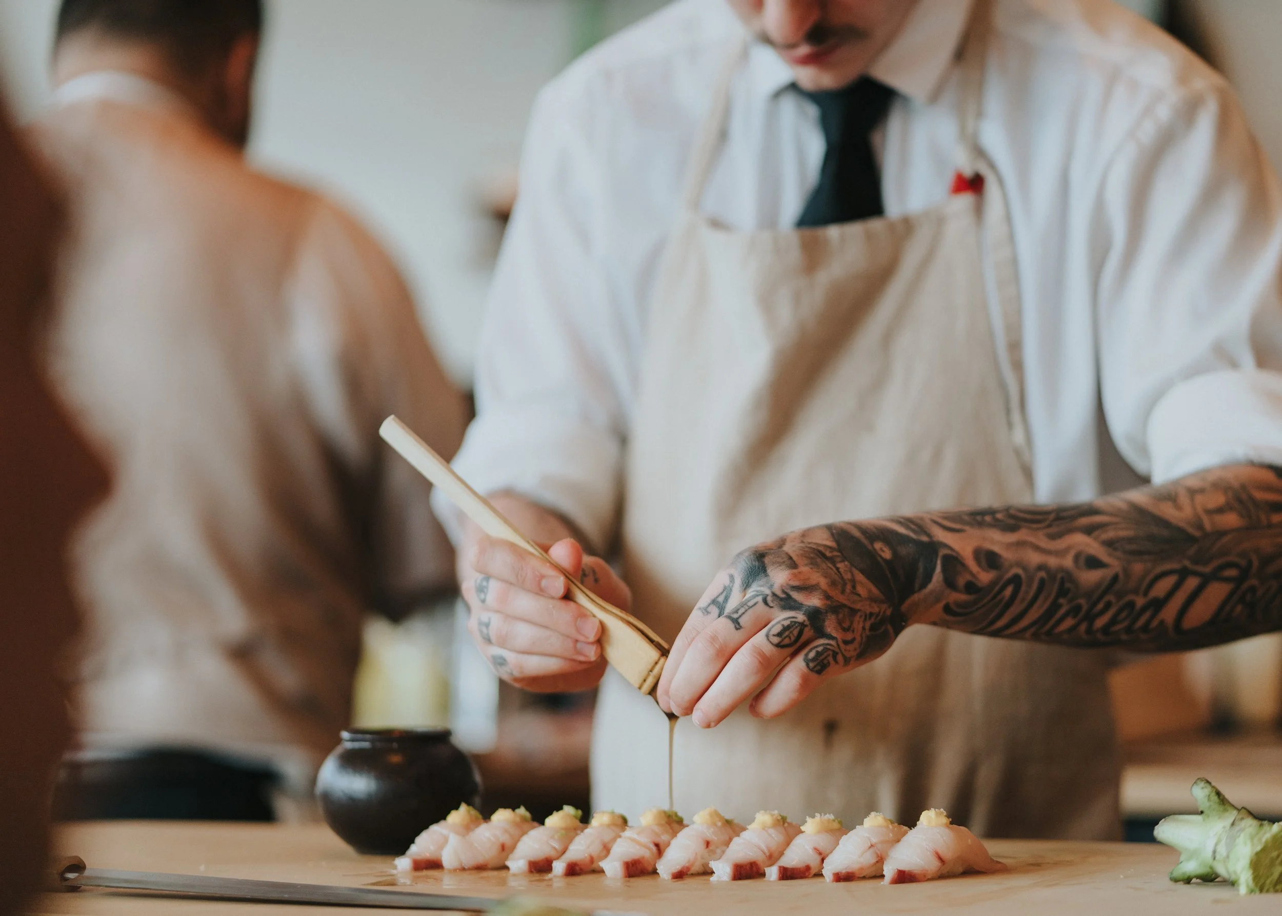 SushiBar_OtoroTuna_TorchedPineapple_FreshGratedWasab_2_PhotoByBlakeBronstad.jpg