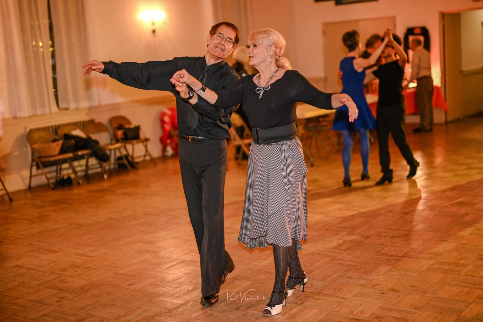American Dancer: Can We Dance to the Election Polls?