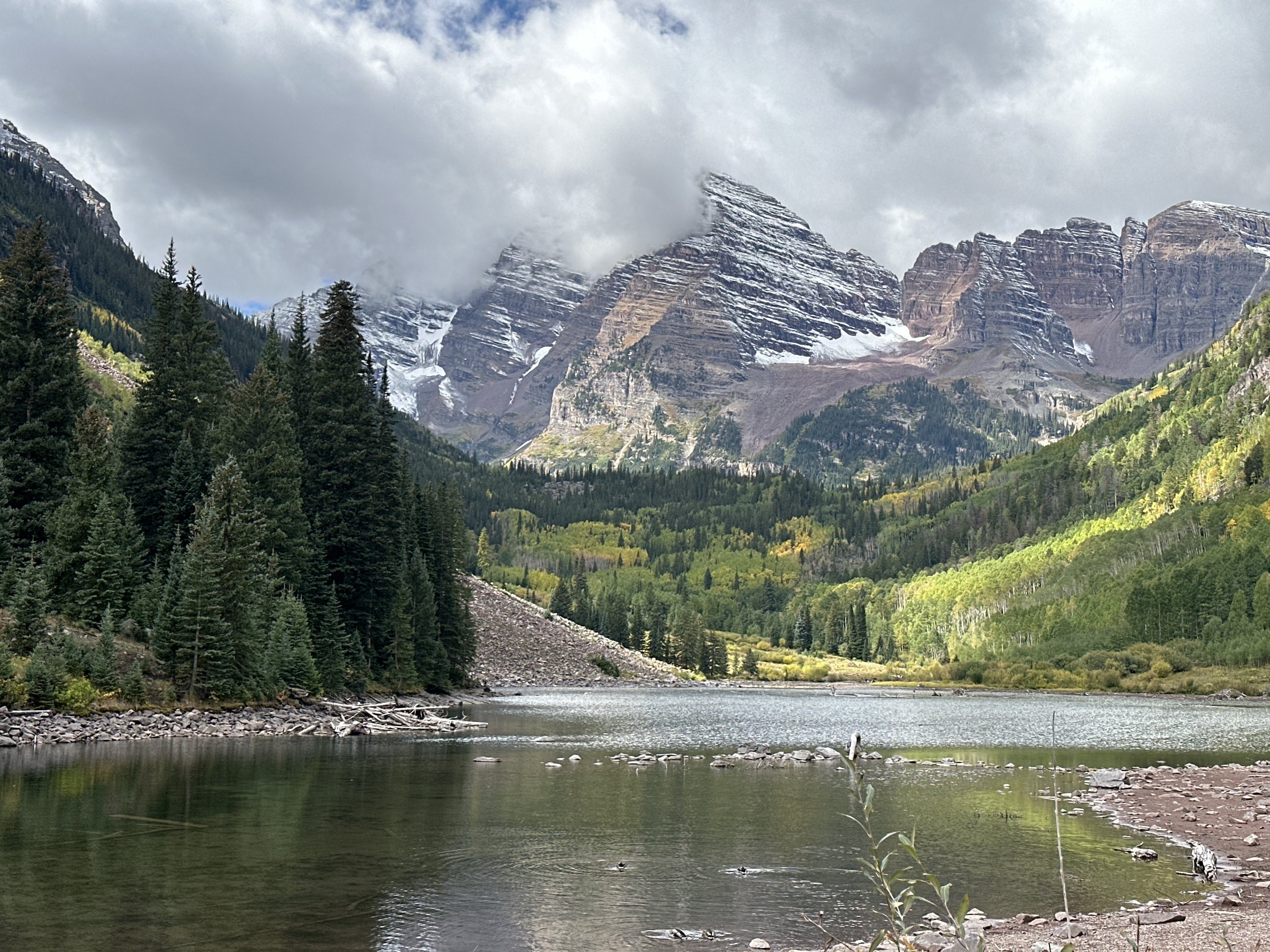 Beautiful picture of the Maroon Bells from Maroon Lake
