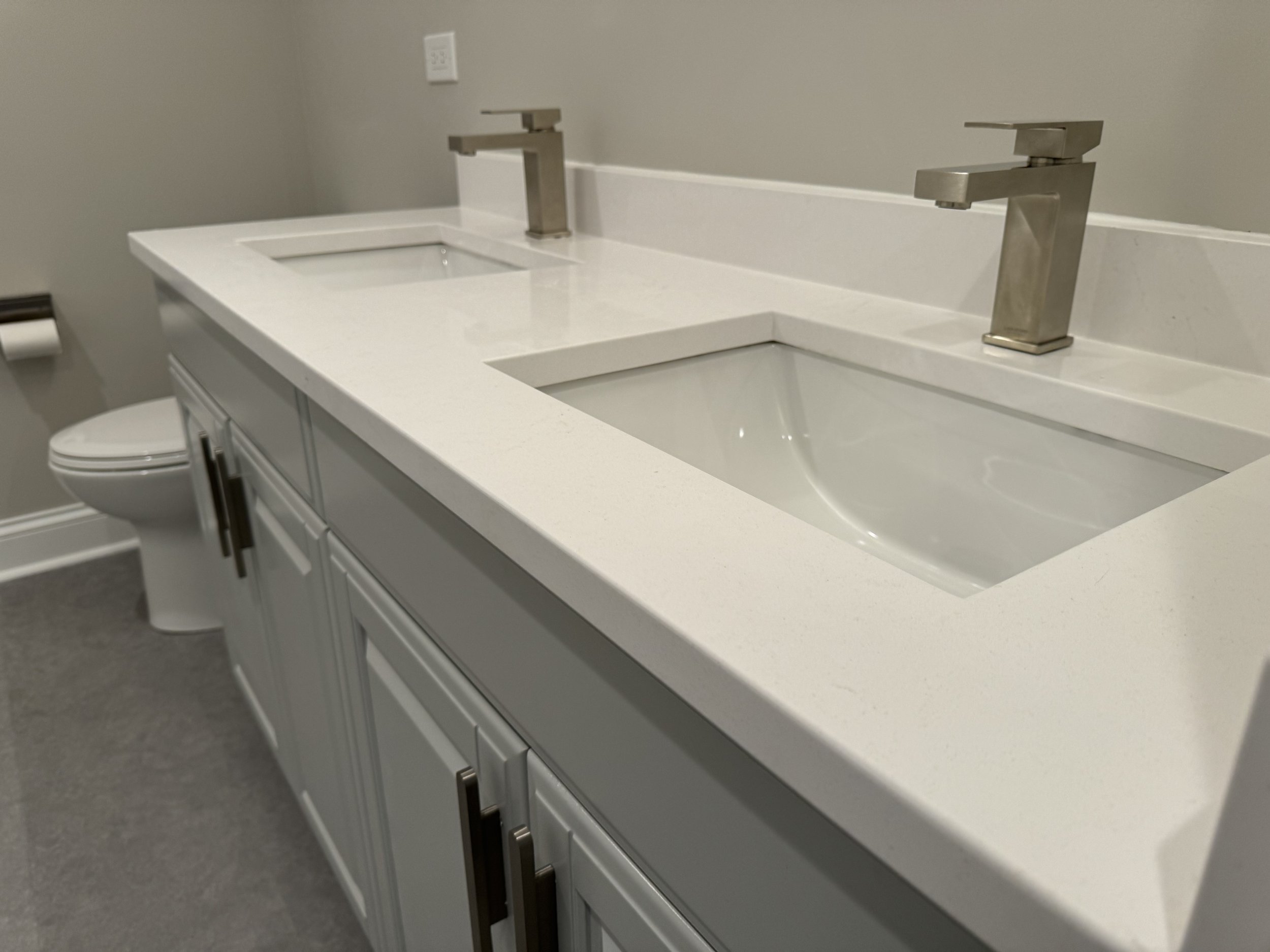 BATHROOM REMODEL -ROSELLE -SCHAUMBERG -NAPERVILLE- CHICAGO-MILWAUKEE- ROCKFORD-LAKE COUNTY - KANE COUNTY- DUPAGE COUNTY- LILSE -HOMER GLEN- DOWNERS GROVE - LOMBARD-OAKBROOK-HIONSDALE-BURR RIDGE- WILMETTE - HIGHLAND PARK- WOODSTOCK- AURORA - JOILET - 