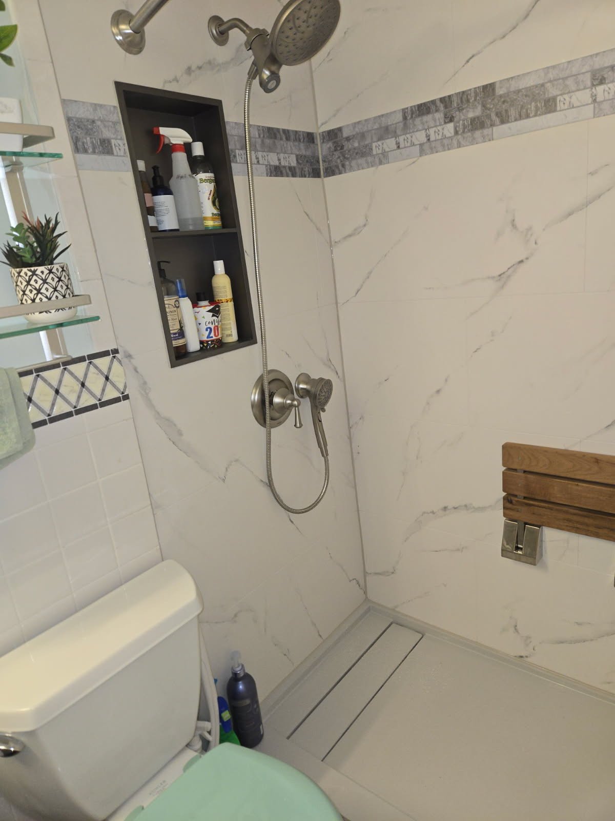 BATHROOM REMODEL -ROSELLE -SCHAUMBERG -NAPERVILLE- CHICAGO-MILWAUKEE- ROCKFORD-LAKE COUNTY - KANE COUNTY- DUPAGE COUNTY- LILSE -HOMER GLEN- DOWNERS GROVE - LOMBARD-OAKBROOK-HIONSDALE-BURR RIDGE- WILMETTE - HIGHLAND PARK- WOODSTOCK- AURORA - JOILET - 