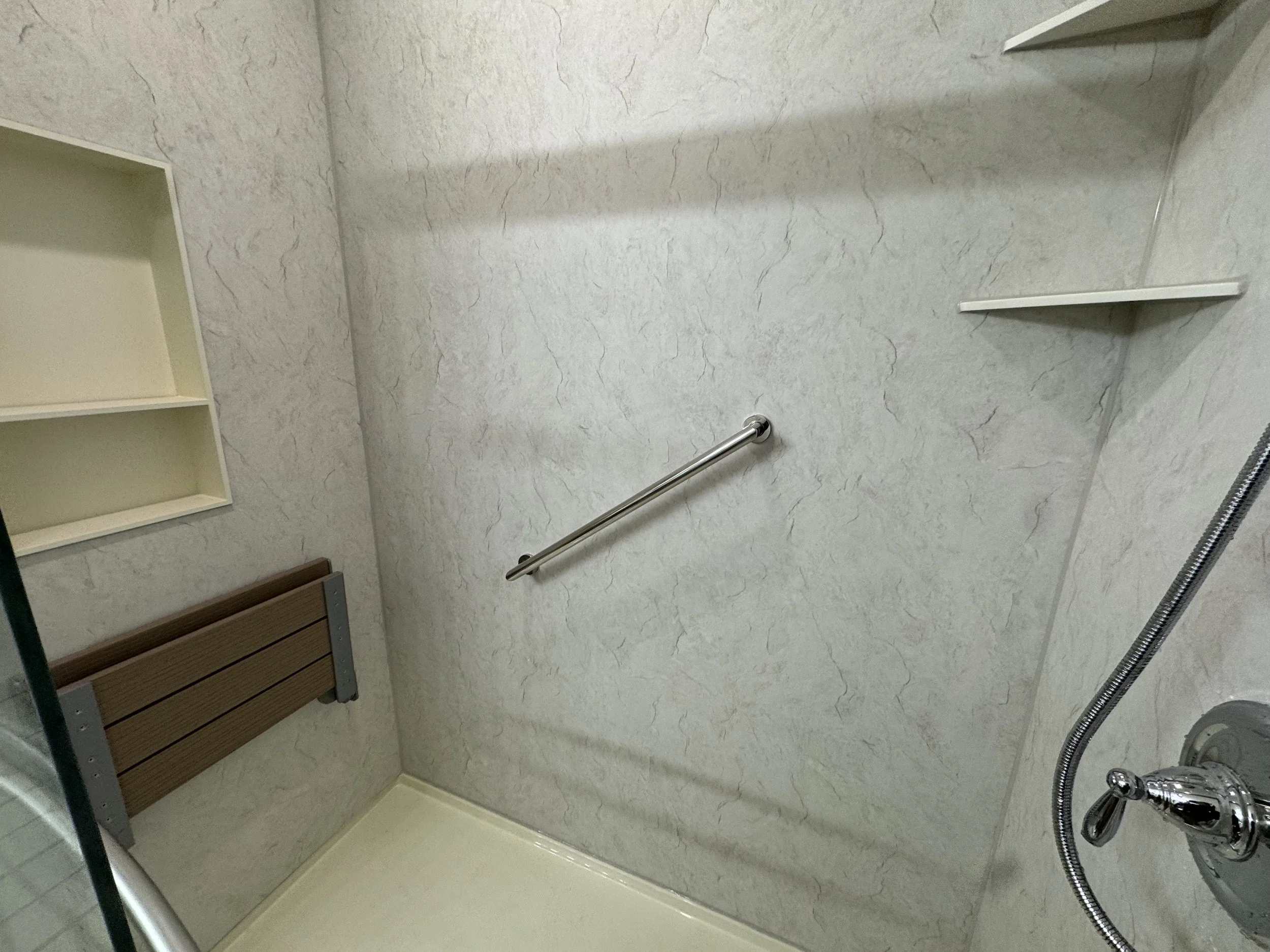 BATHROOM REMODEL -ROSELLE -SCHAUMBERG -NAPERVILLE- CHICAGO-MILWAUKEE- ROCKFORD-LAKE COUNTY - KANE COUNTY- DUPAGE COUNTY- LILSE -HOMER GLEN- DOWNERS GROVE - LOMBARD-OAKBROOK-HIONSDALE-BURR RIDGE- WILMETTE - HIGHLAND PARK- SKOKIE - KITCHEN REMODEL- NIL