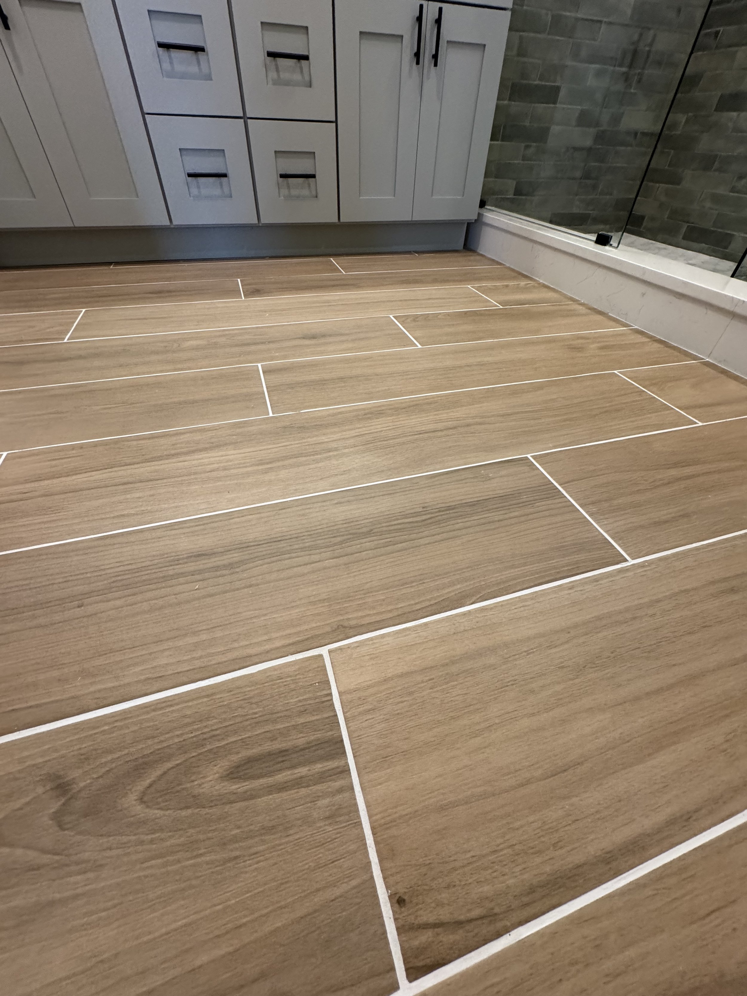 Kitchen remodeling Bathroom remodeling Kitchen and bath renovation Custom bathroom design — KASEYS CONTRACTORS https://www.kaseyscontractors.com/gallery/project-one-h346n-9696l Kitchen remodeling Bathroom remodeling Kitchen and bath renovation Custom