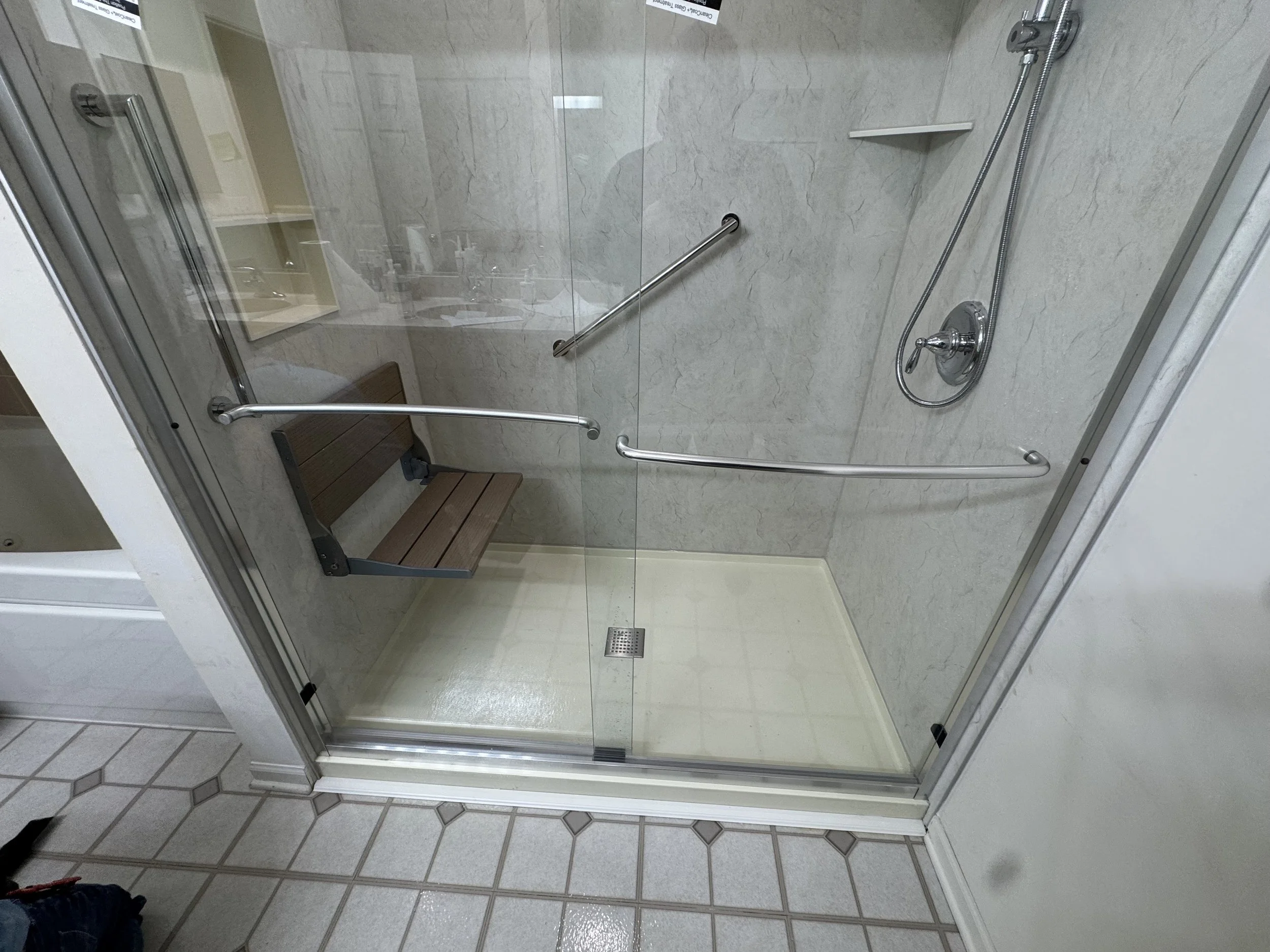 BATHROOM REMODEL -ROSELLE -SCHAUMBERG -NAPERVILLE- CHICAGO-MILWAUKEE- ROCKFORD-LAKE COUNTY - KANE COUNTY- DUPAGE COUNTY- LILSE -HOMER GLEN- DOWNERS GROVE - LOMBARD-OAKBROOK-HIONSDALE-BURR RIDGE- WILMETTE - HIGHLAND PARK- SKOKIE - KITCHEN REMODEL- NIL