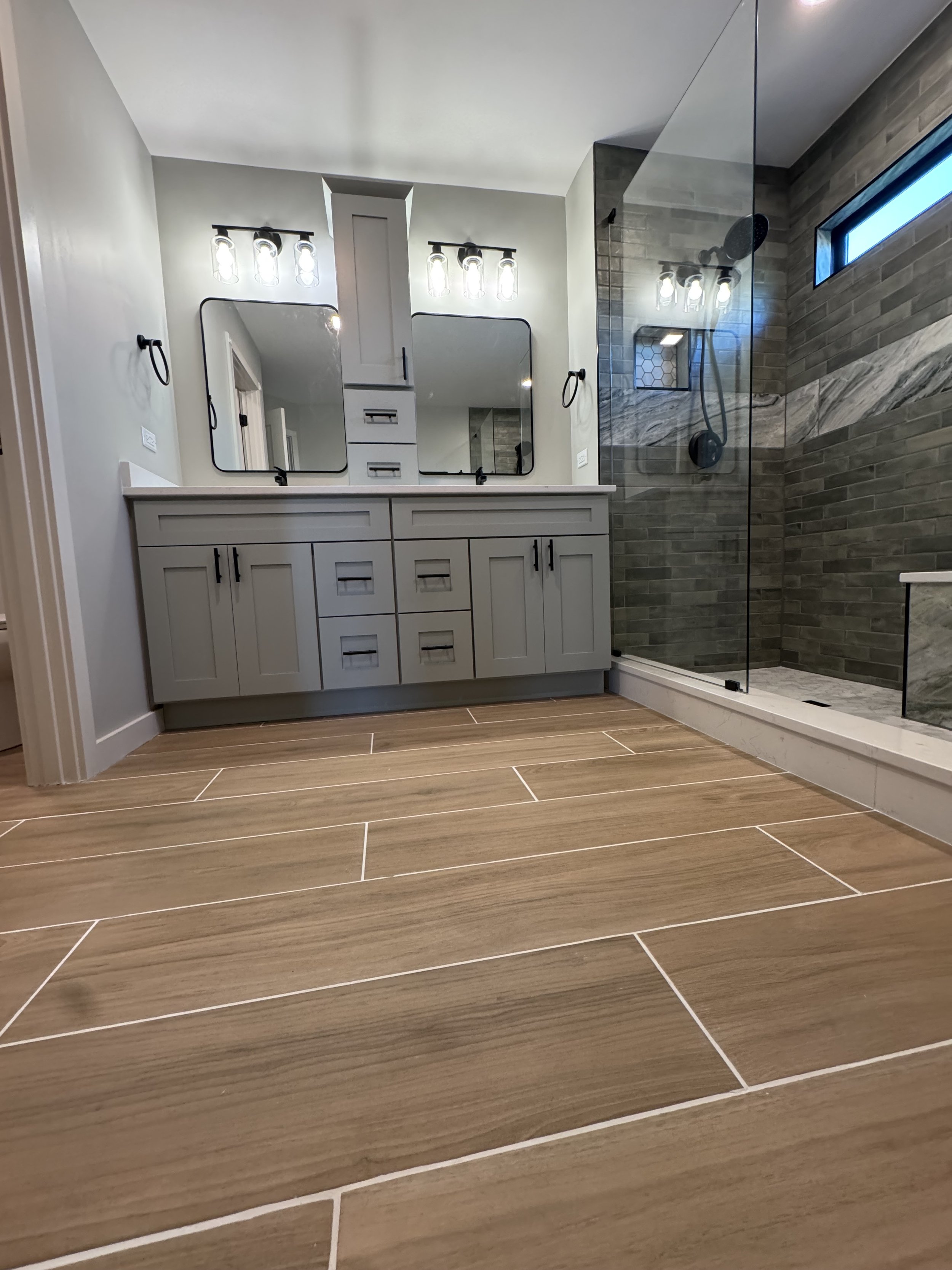Kitchen remodeling Bathroom remodeling Kitchen and bath renovation Custom bathroom design — KASEYS CONTRACTORS https://www.kaseyscontractors.com/gallery/project-one-h346n-9696l Kitchen remodeling Bathroom remodeling Kitchen and bath renovation Custom