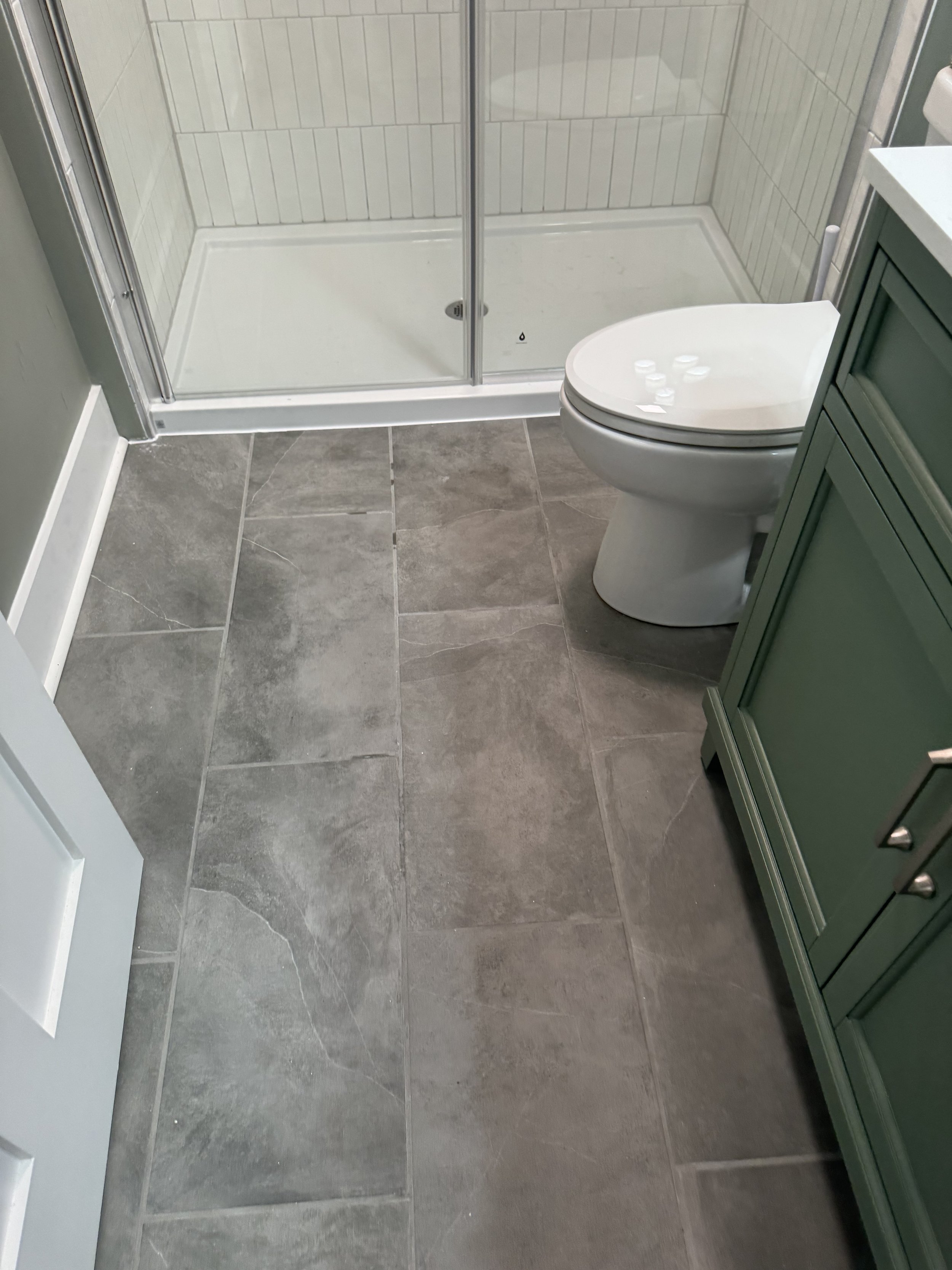 BATHROOM REMODEL -ROSELLE -SCHAUMBERG -NAPERVILLE- CHICAGO-MILWAUKEE- ROCKFORD-LAKE COUNTY - KANE COUNTY- DUPAGE COUNTY- LILSE -HOMER GLEN- DOWNERS GROVE - LOMBARD-OAKBROOK-HIONSDALE-BURR RIDGE- WILMETTE - HIGHLAND PARK- SKOKIE - KITCHEN REMODEL- NIL