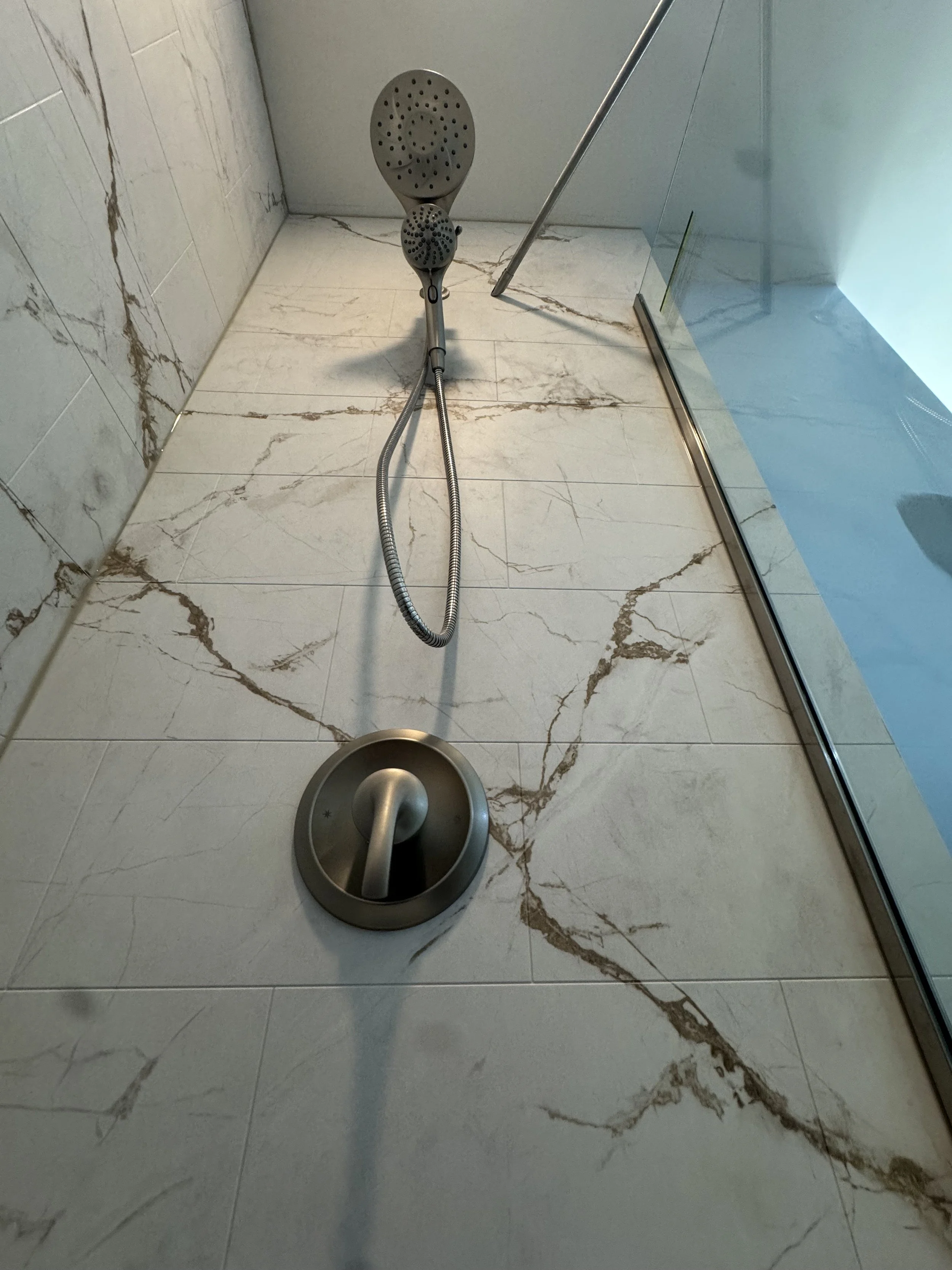 Kitchen remodeling
Bathroom remodeling
Kitchen and bath renovation
Custom bathroom design ROSELLE DUPAGE LAKE COOK KANE DEKALB