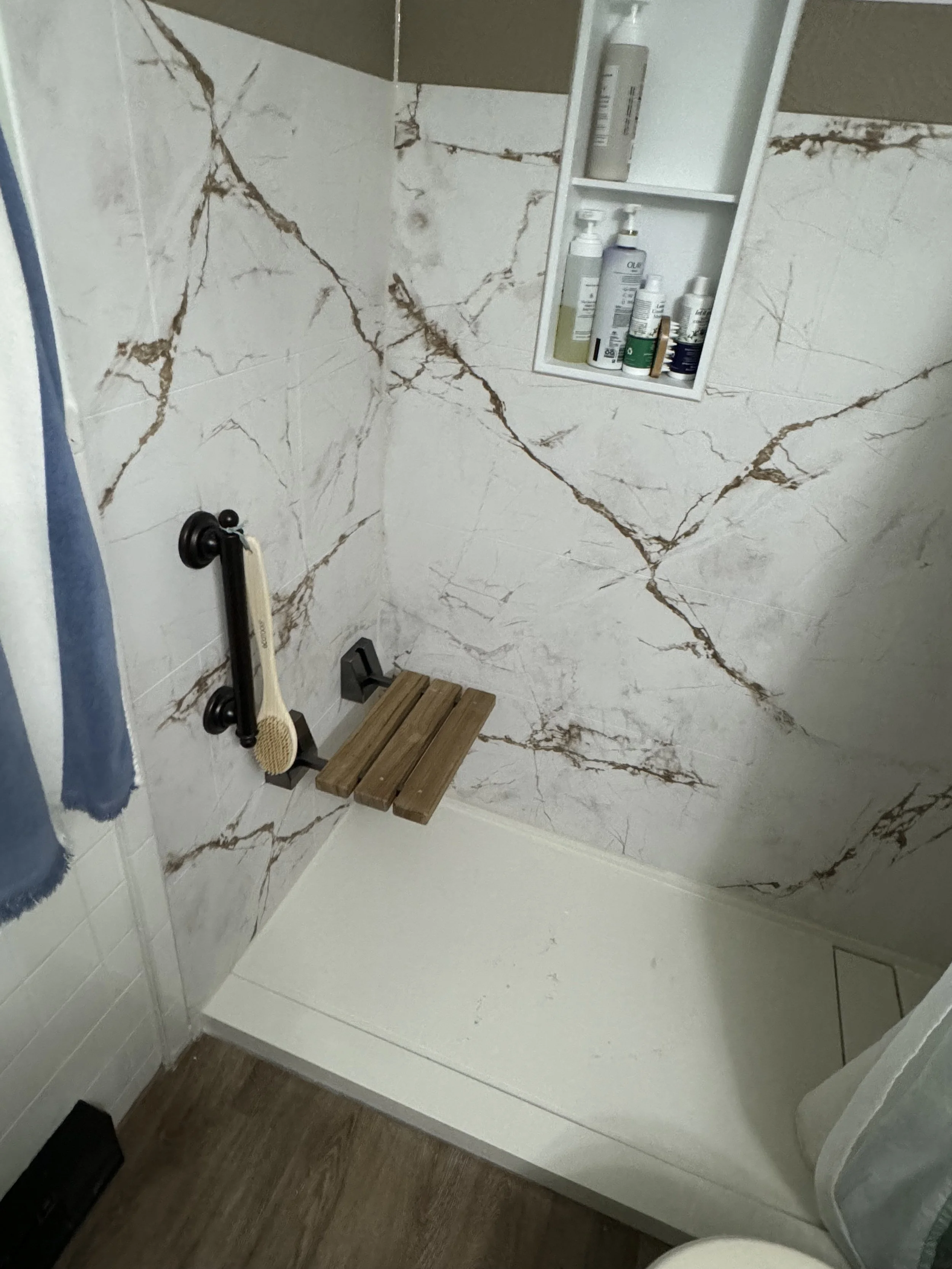 BATHROOM REMODEL -ROSELLE -SCHAUMBERG -NAPERVILLE- CHICAGO-MILWAUKEE- ROCKFORD-LAKE COUNTY - KANE COUNTY- DUPAGE COUNTY- LILSE -HOMER GLEN- DOWNERS GROVE - LOMBARD-OAKBROOK-HIONSDALE-BURR RIDGE- WILMETTE - HIGHLAND PARK- WOODSTOCK- AURORA - JOILET - 