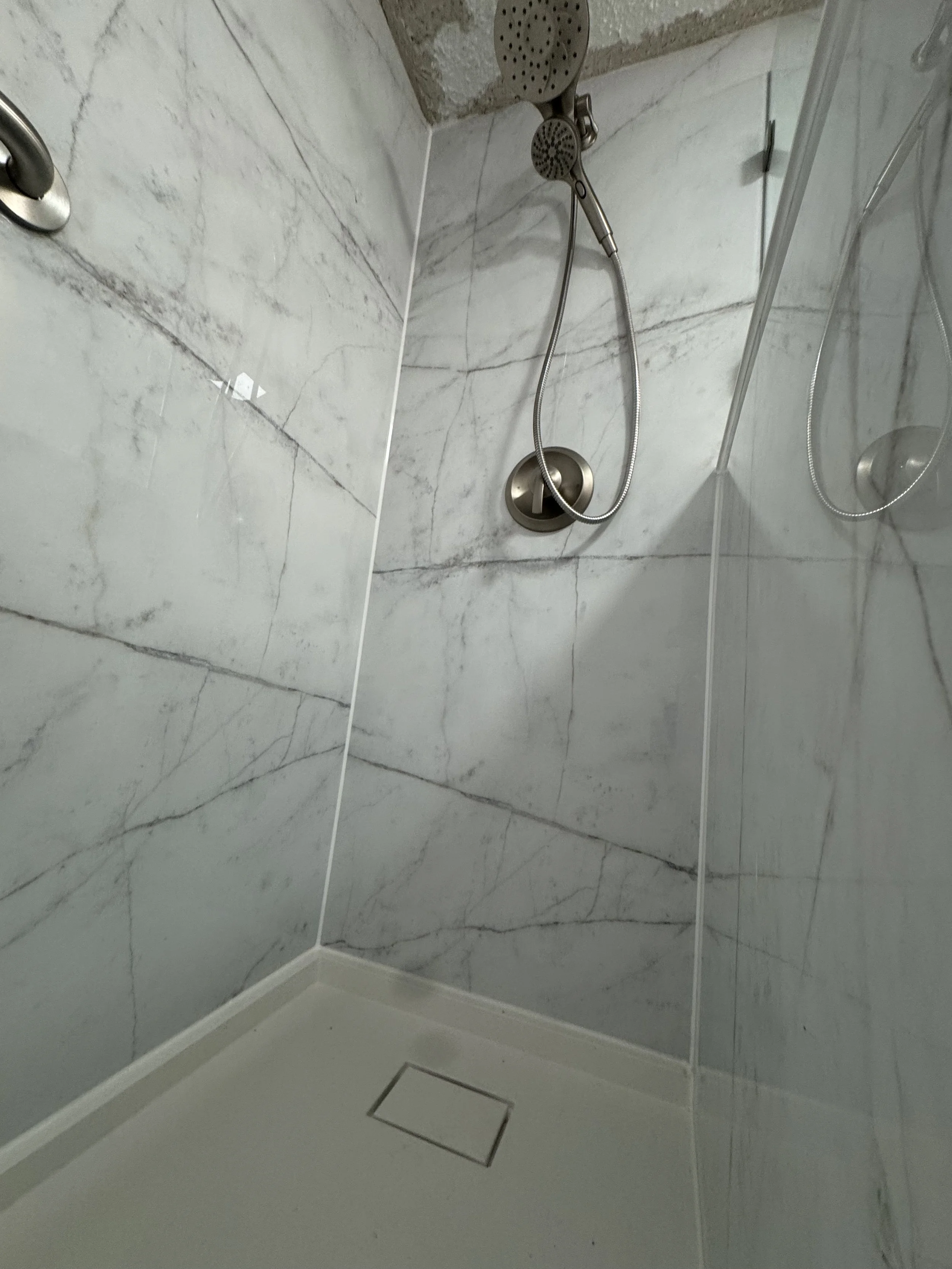Kitchen remodeling Bathroom remodeling Kitchen and bath renovation Custom bathroom design — KASEYS CONTRACTORS https://www.kaseyscontractors.com/gallery/project-one-h346n-9696l Kitchen remodeling Bathroom remodeling Kitchen and bath renovation Custom