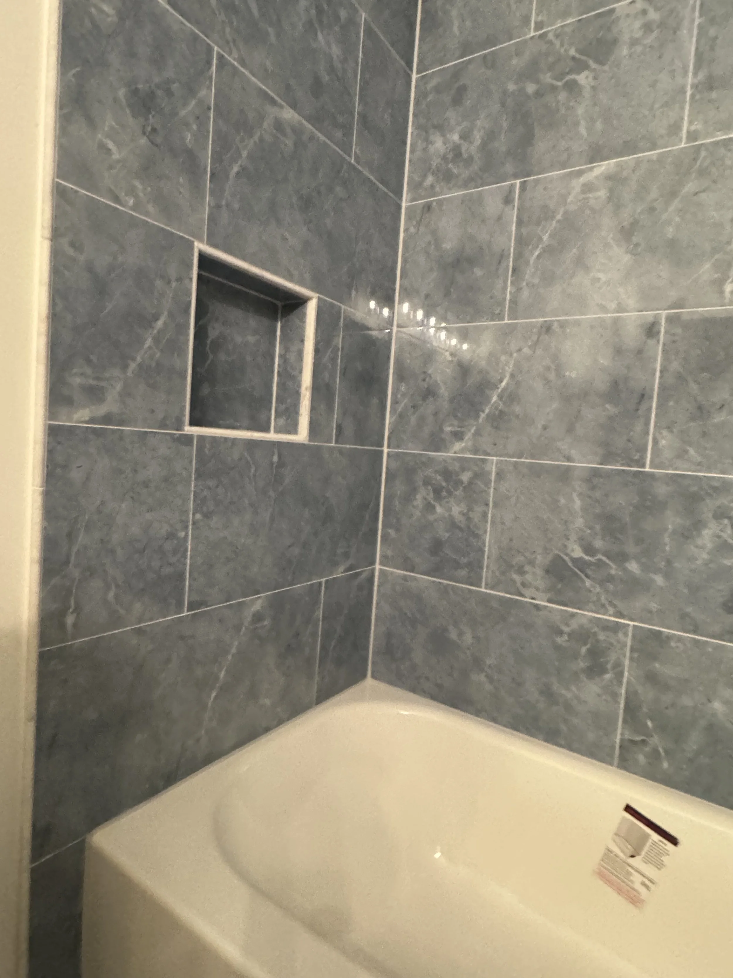 FULL HALL BATH - ELYN ELLYN