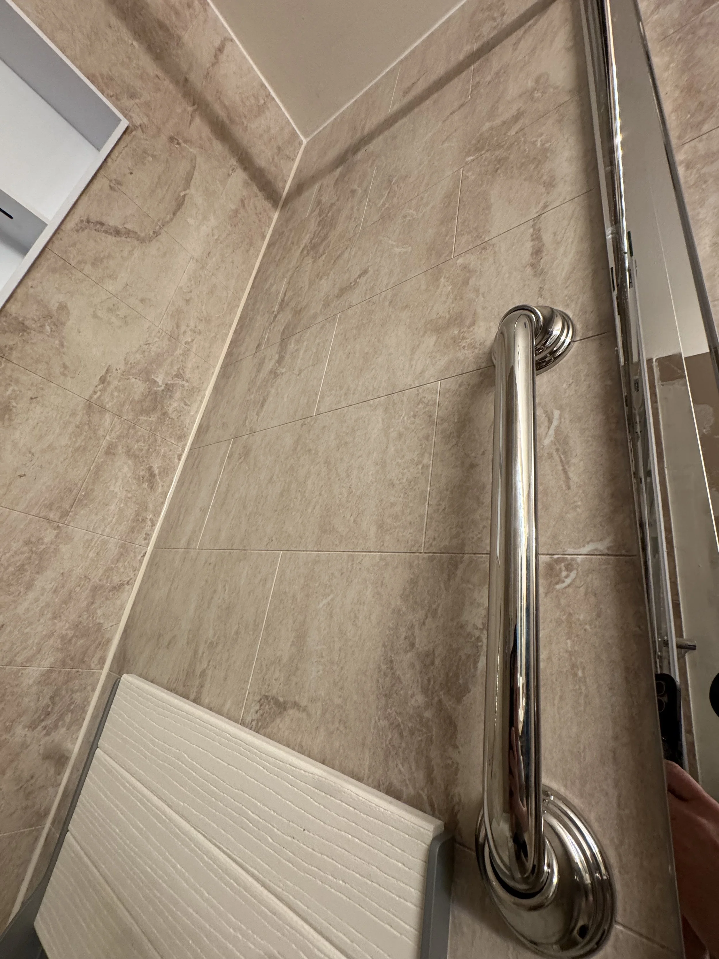 Kitchen remodeling Bathroom remodeling Kitchen and bath renovation Custom bathroom design — KASEYS CONTRACTORS https://www.kaseyscontractors.com/gallery/project-one-h346n-9696l Kitchen remodeling Bathroom remodeling Kitchen and bath renovation Custom