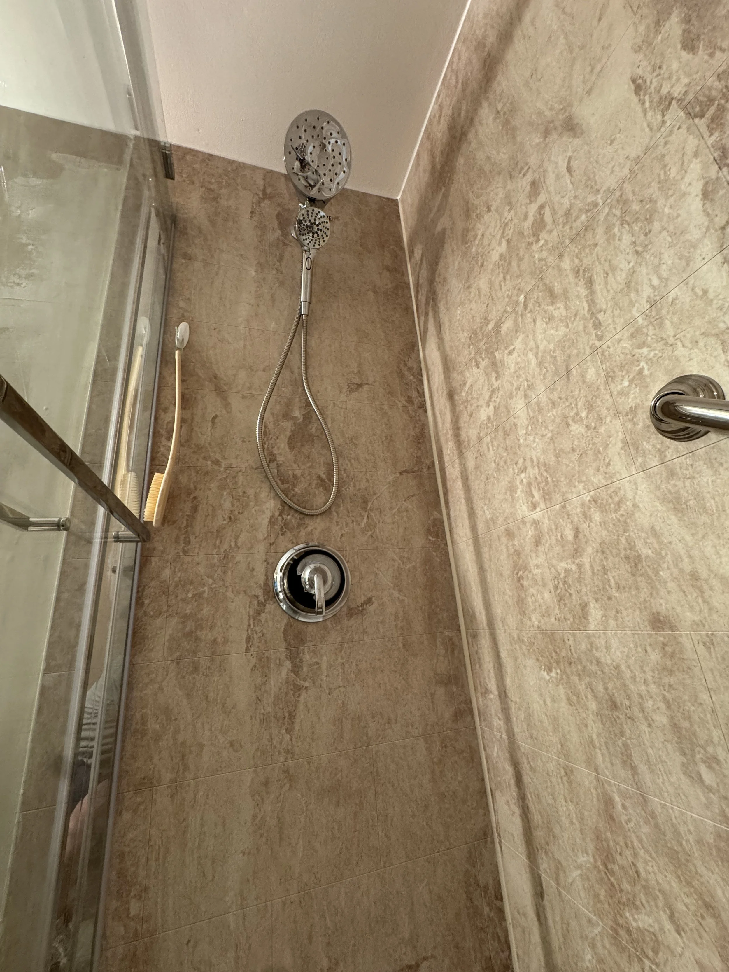 Kitchen remodeling Bathroom remodeling Kitchen and bath renovation Custom bathroom design — KASEYS CONTRACTORS https://www.kaseyscontractors.com/gallery/project-one-h346n-9696l Kitchen remodeling Bathroom remodeling Kitchen and bath renovation Custom