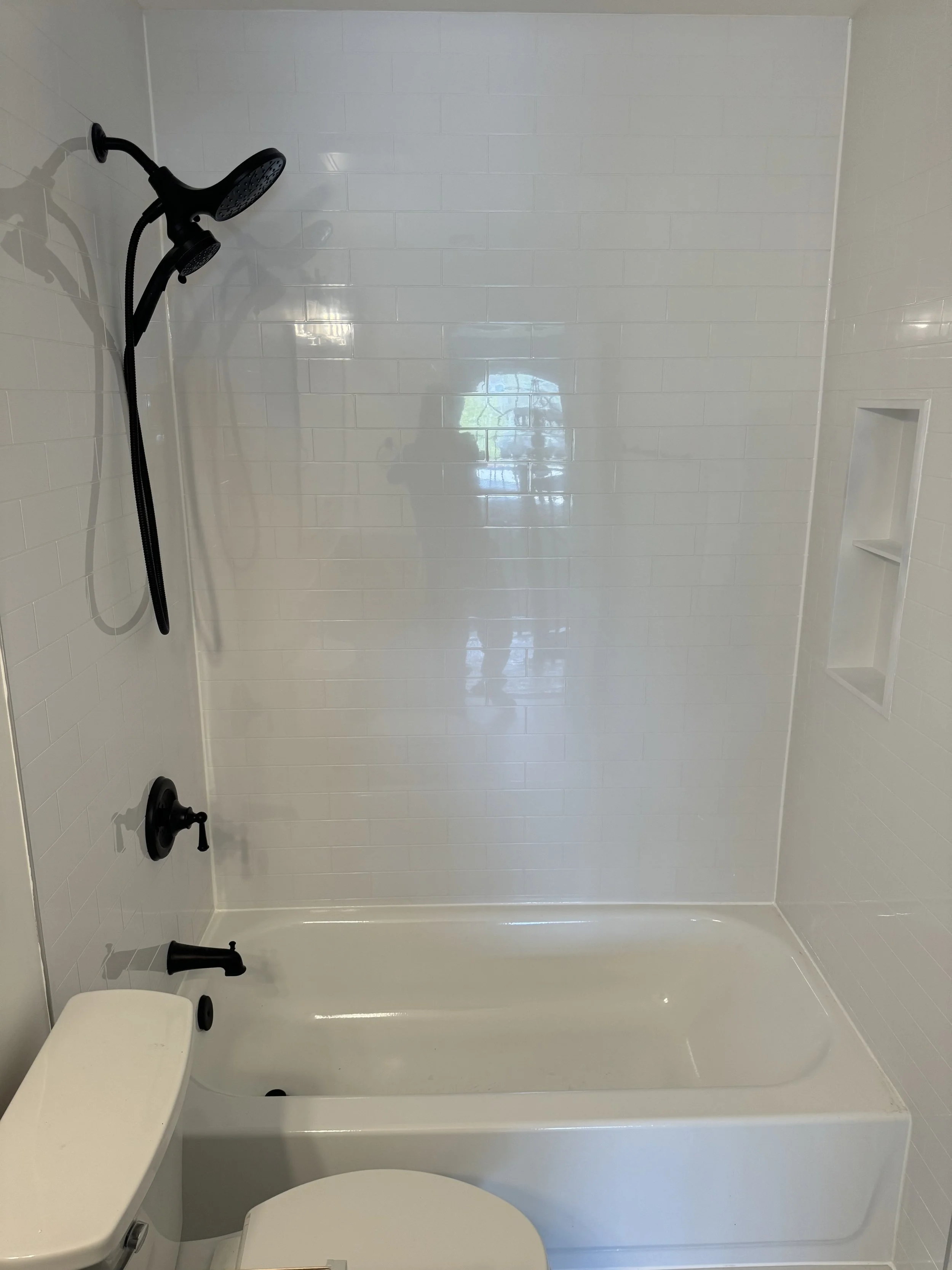 BATHROOM REMODEL -ROSELLE -SCHAUMBERG -NAPERVILLE- CHICAGO-MILWAUKEE- ROCKFORD-LAKE COUNTY - KANE COUNTY- DUPAGE COUNTY- LILSE -HOMER GLEN- DOWNERS GROVE - LOMBARD-OAKBROOK-HIONSDALE-BURR RIDGE- WILMETTE - HIGHLAND PARK- WOODSTOCK- AURORA - JOILET - 