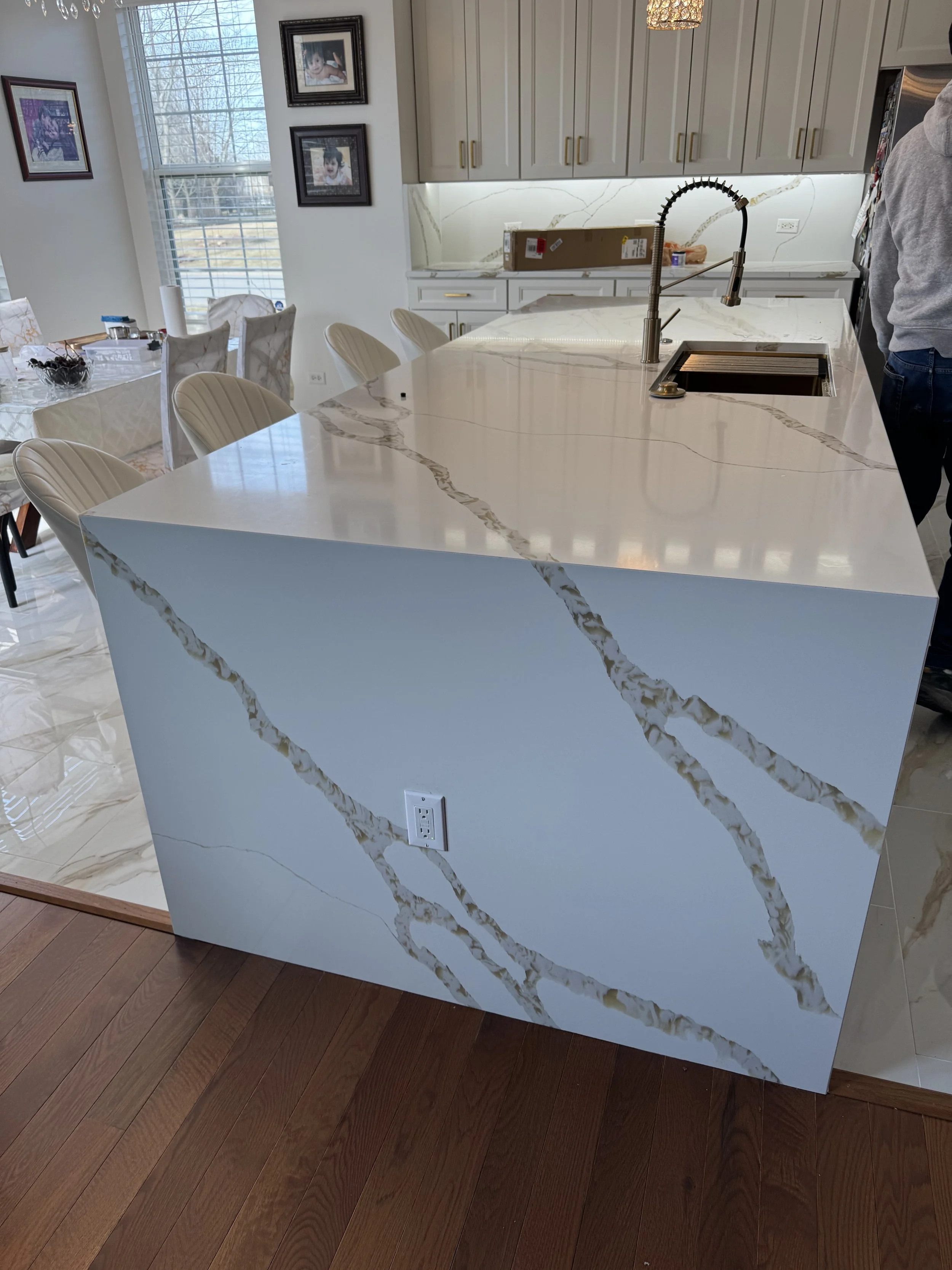 BATHROOM REMODEL -ROSELLE -SCHAUMBERG -NAPERVILLE- CHICAGO-MILWAUKEE- ROCKFORD-LAKE COUNTY - KANE COUNTY- DUPAGE COUNTY- LILSE -HOMER GLEN- DOWNERS GROVE - LOMBARD-OAKBROOK-HIONSDALE-BURR RIDGE- WILMETTE - HIGHLAND PARK- WOODSTOCK- AURORA - JOILET - 