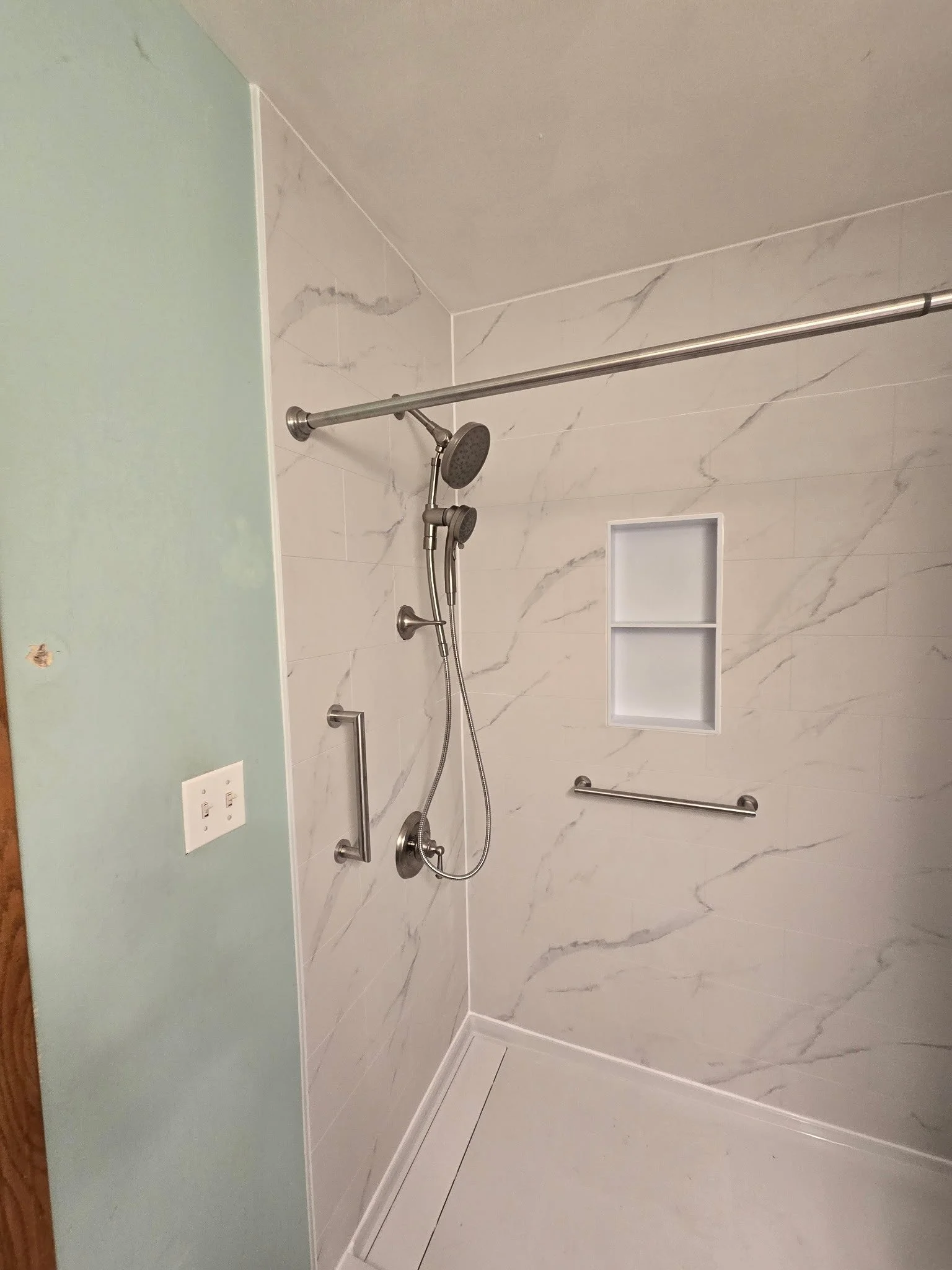 BATHROOM REMODEL -ROSELLE -SCHAUMBERG -NAPERVILLE- CHICAGO-MILWAUKEE- ROCKFORD-LAKE COUNTY - KANE COUNTY- DUPAGE COUNTY- LILSE -HOMER GLEN- DOWNERS GROVE - LOMBARD-OAKBROOK-HIONSDALE-BURR RIDGE- WILMETTE - HIGHLAND PARK- SKOKIE - KITCHEN REMODEL- NIL