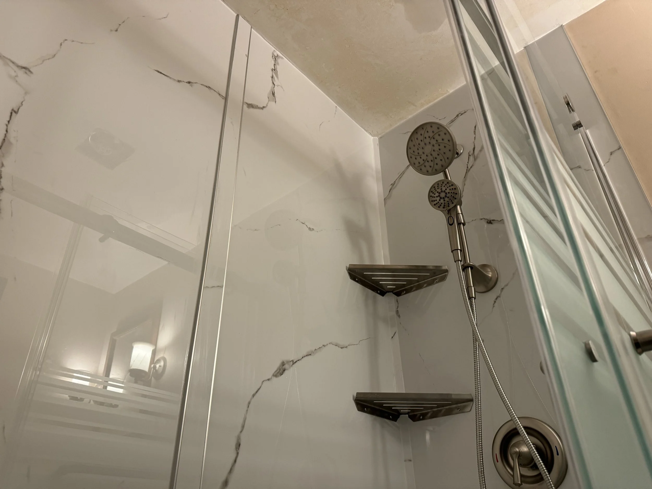 Kitchen remodeling

Bathroom remodeling

Kitchen and bath renovation

Custom bathroom design