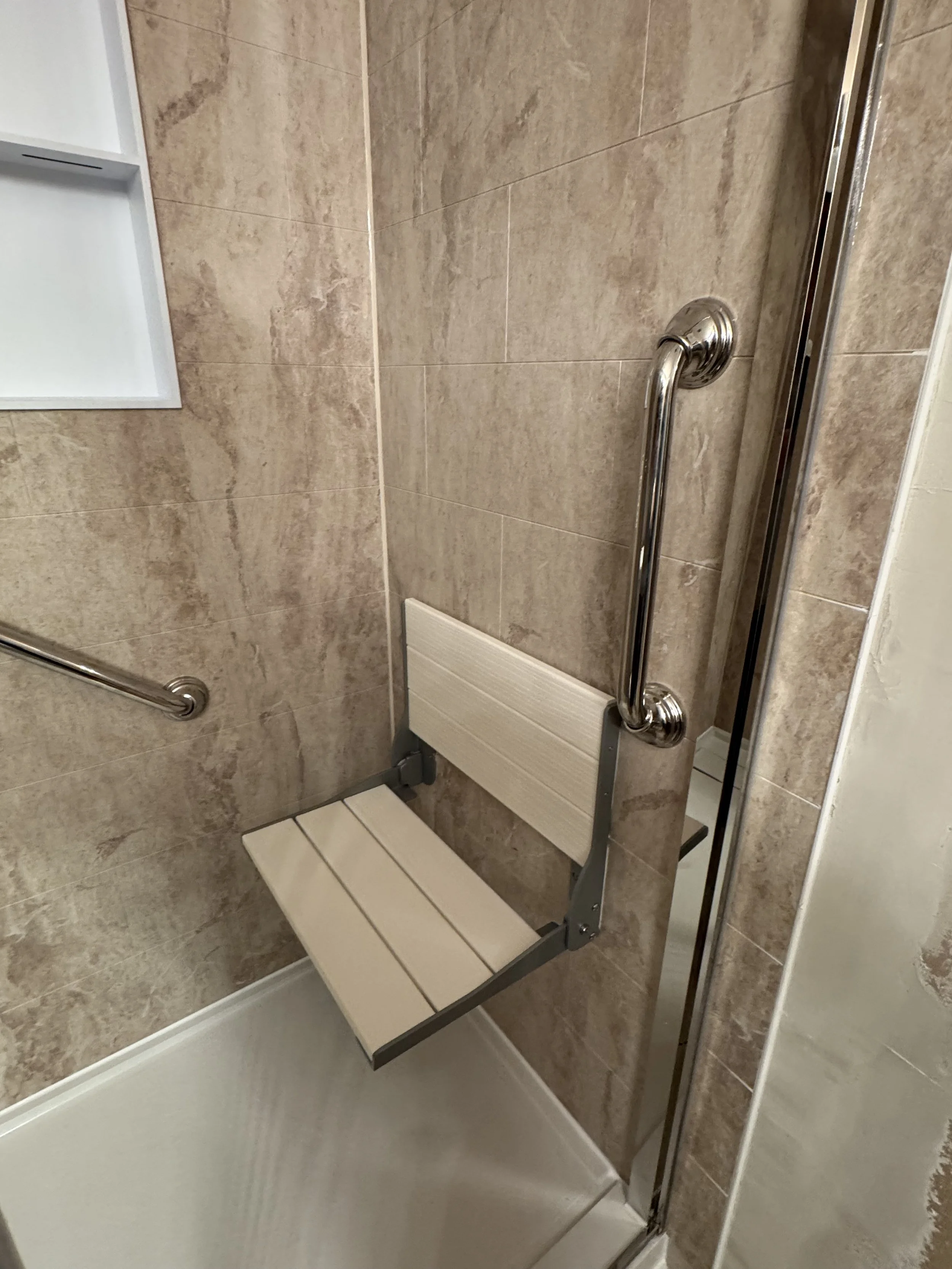Kitchen remodeling Bathroom remodeling Kitchen and bath renovation Custom bathroom design — KASEYS CONTRACTORS https://www.kaseyscontractors.com/gallery/project-one-h346n-9696l Kitchen remodeling Bathroom remodeling Kitchen and bath renovation Custom