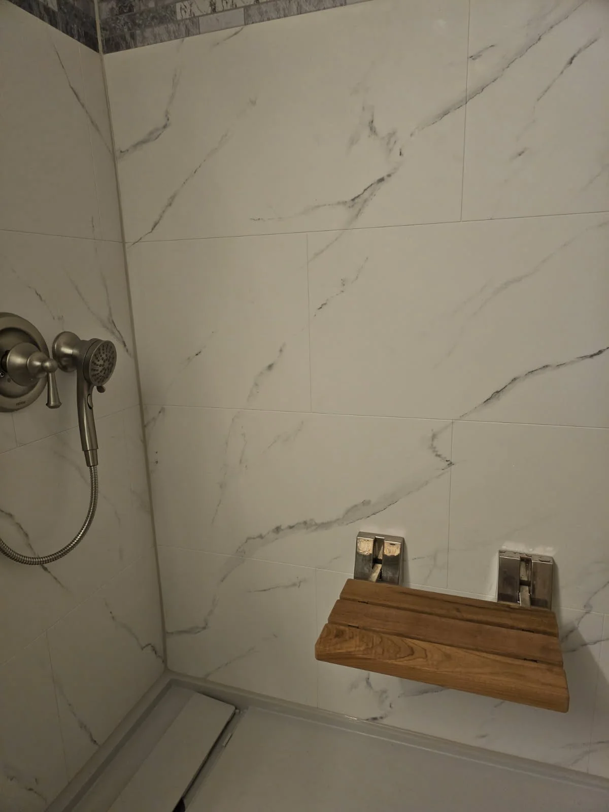 BATHROOM REMODEL -ROSELLE -SCHAUMBERG -NAPERVILLE- CHICAGO-MILWAUKEE- ROCKFORD-LAKE COUNTY - KANE COUNTY- DUPAGE COUNTY- LILSE -HOMER GLEN- DOWNERS GROVE - LOMBARD-OAKBROOK-HIONSDALE-BURR RIDGE- WILMETTE - HIGHLAND PARK- WOODSTOCK- AURORA - JOILET - 