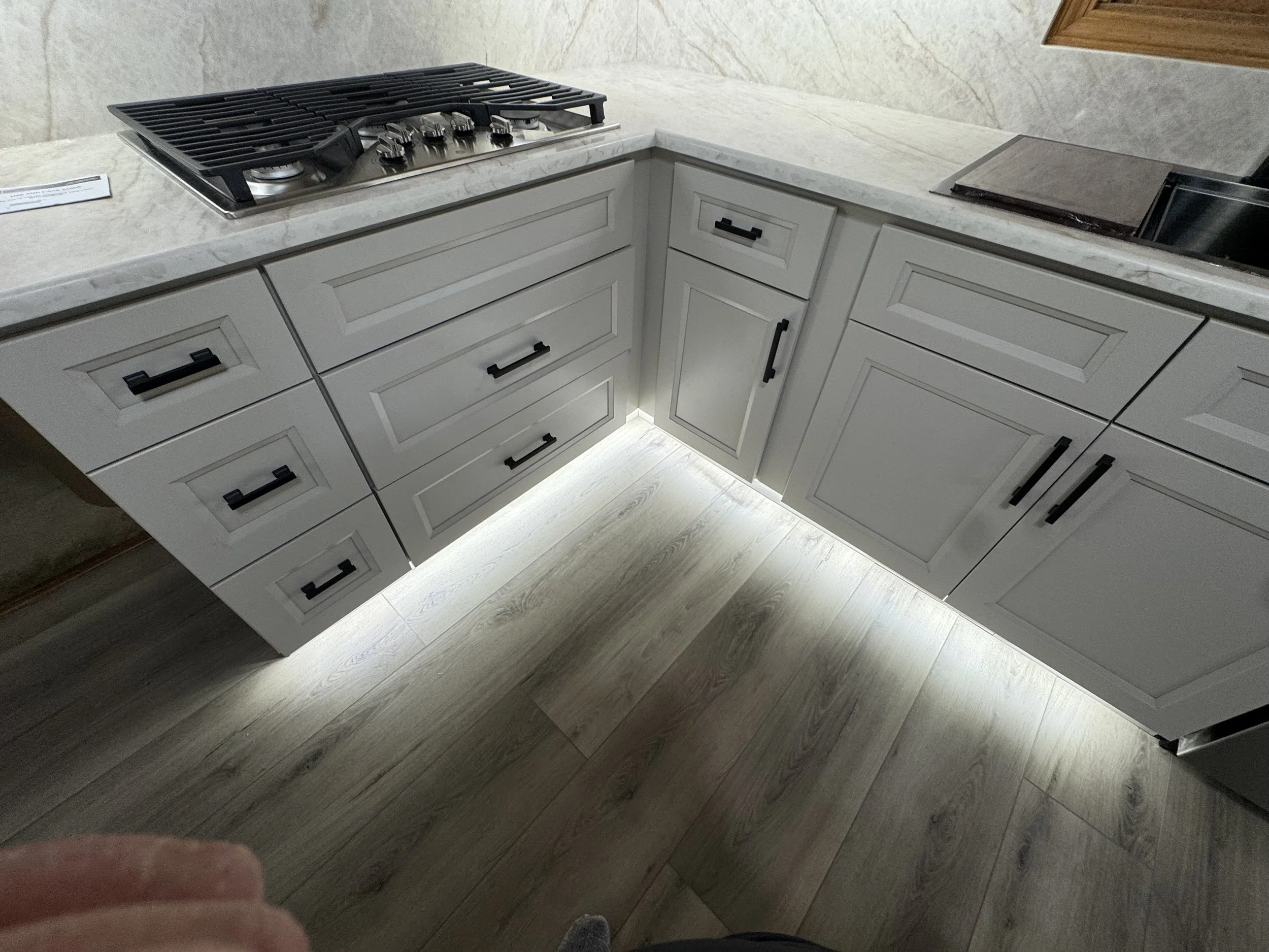 Kitchen remodeling Bathroom remodeling Kitchen and bath renovation Custom bathroom design — KASEYS CONTRACTORS https://www.kaseyscontractors.com/gallery/project-one-h346n-9696l Kitchen remodeling Bathroom remodeling Kitchen and bath renovation Custom