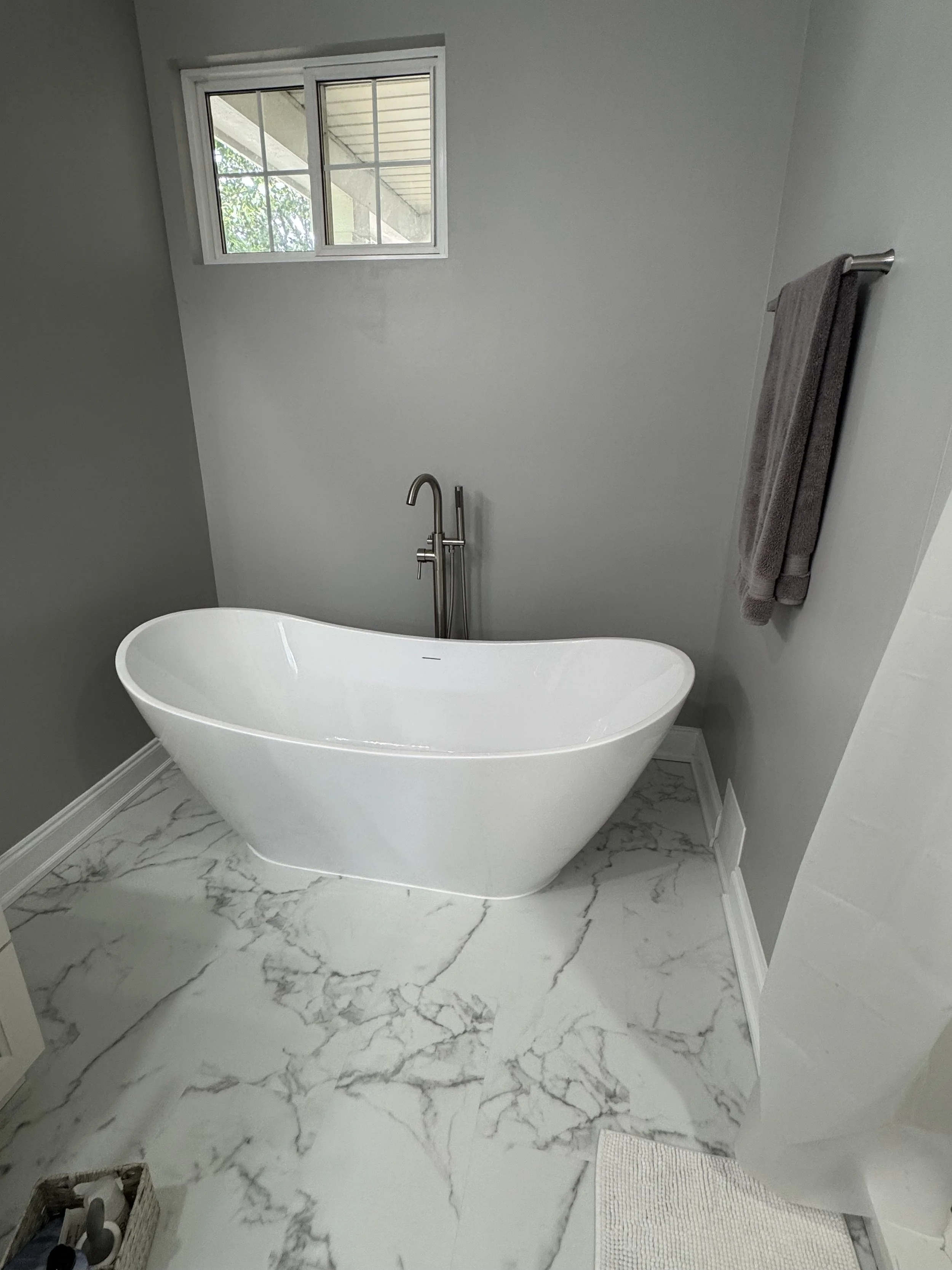 SAMUEL MULLER FREE STANDING TUB FULL BATHROOM REMODEL
