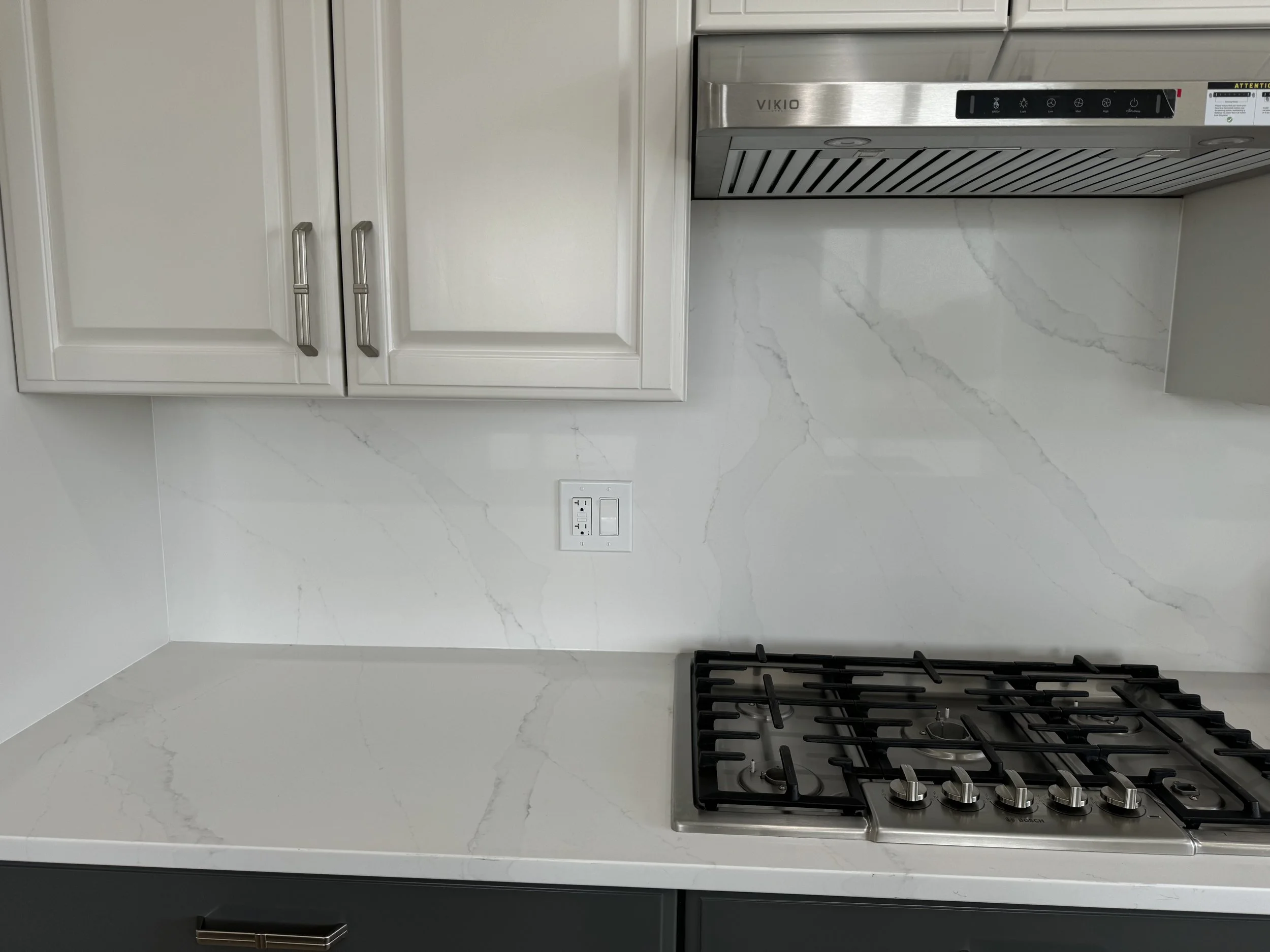 MARBLE BACKSPLASH KITCHEN REMODEL
