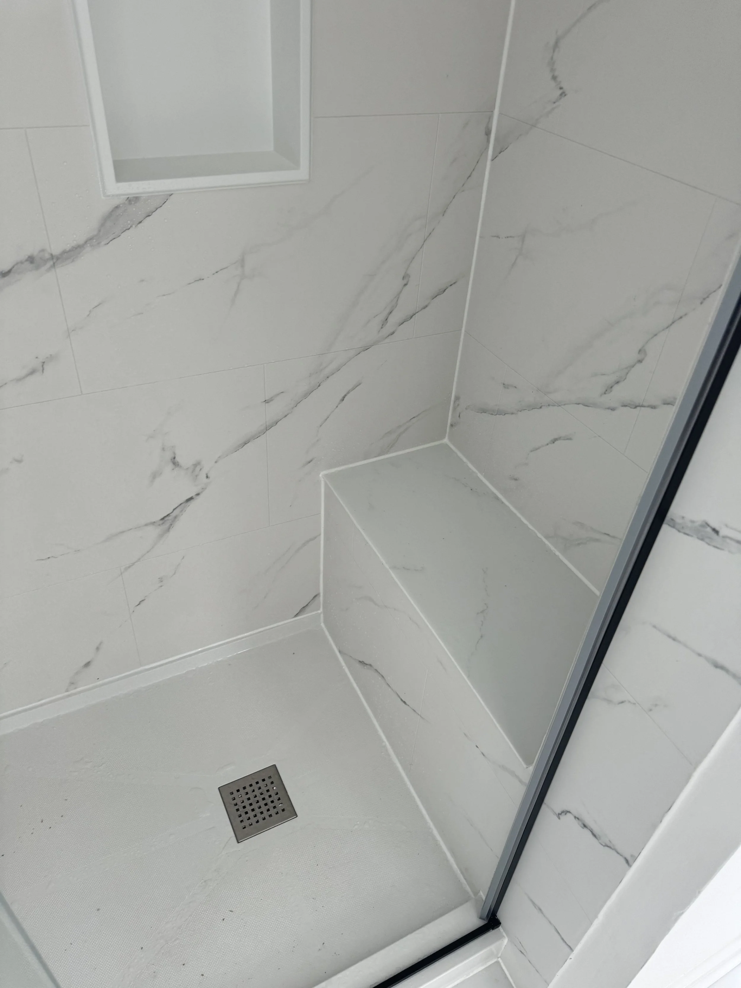 BATHROOM REMODEL -ROSELLE -SCHAUMBERG -NAPERVILLE- CHICAGO-MILWAUKEE- ROCKFORD-LAKE COUNTY - KANE COUNTY- DUPAGE COUNTY- LILSE -HOMER GLEN- DOWNERS GROVE - LOMBARD-OAKBROOK-HIONSDALE-BURR RIDGE- WILMETTE - HIGHLAND PARK- WOODSTOCK- AURORA - JOILET - 