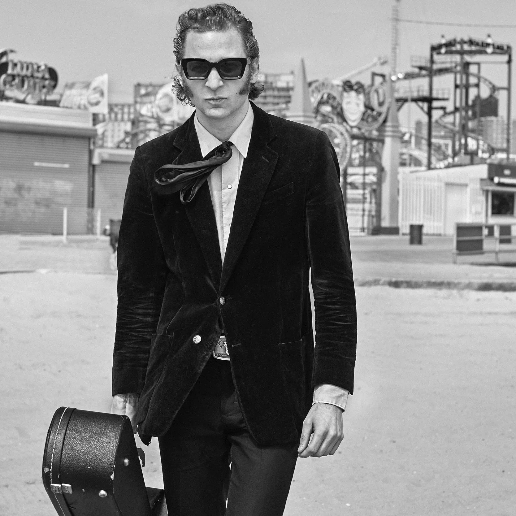 “FRIDAY NIGHT COUNTRY FEVER” - HOWLIN’ HURD