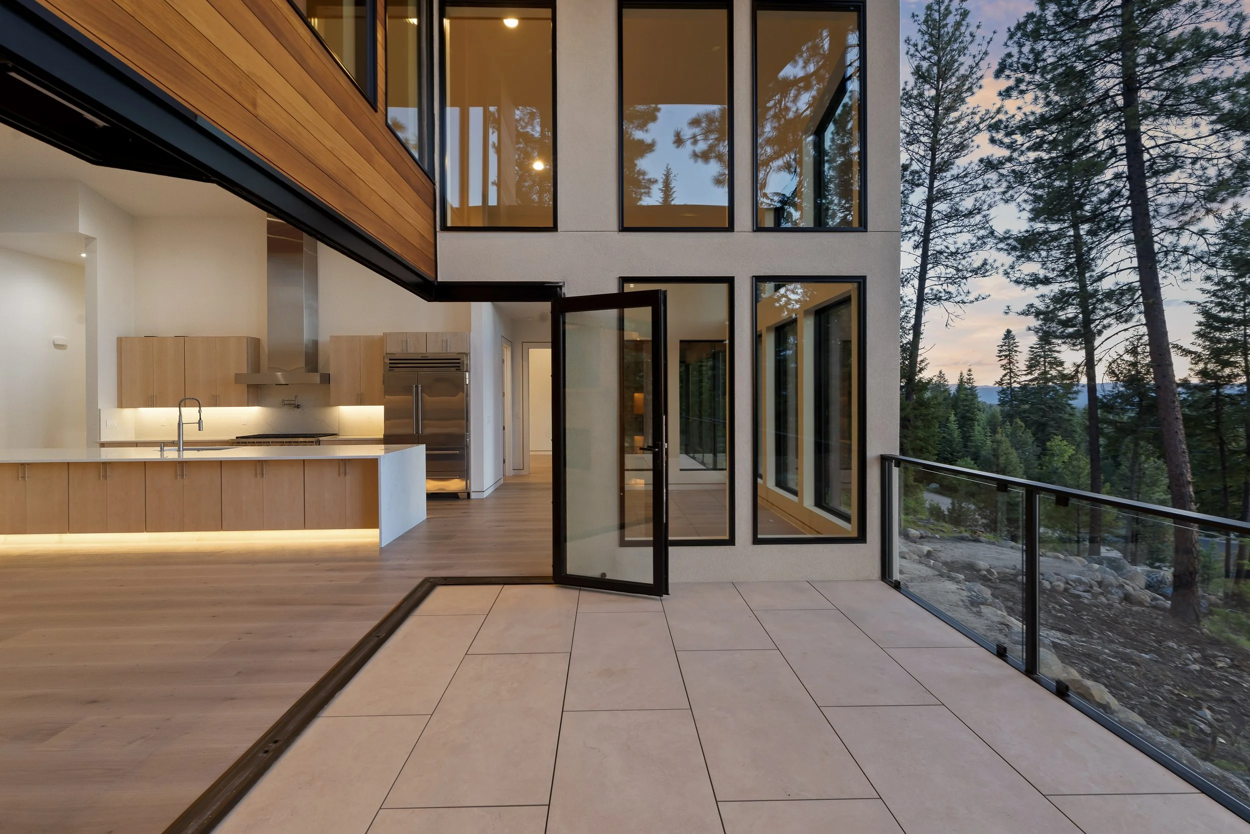 1140 Heavens Gate089.jpg