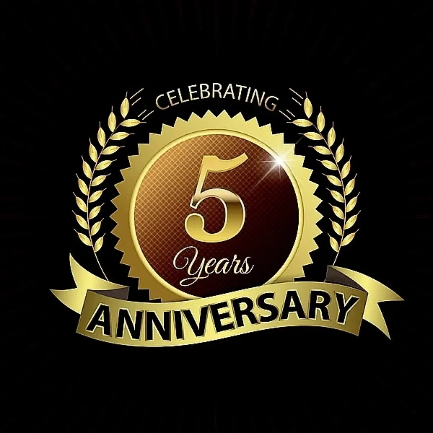 5yrs Escapers!!! To all the members past present and future. Thanks for doing this with me, you're the best. Also, how great was the annual party @roscoestkpk!!! #brazilianjiujitsu #bigbiceps #pizzapizzapizza #timeflys