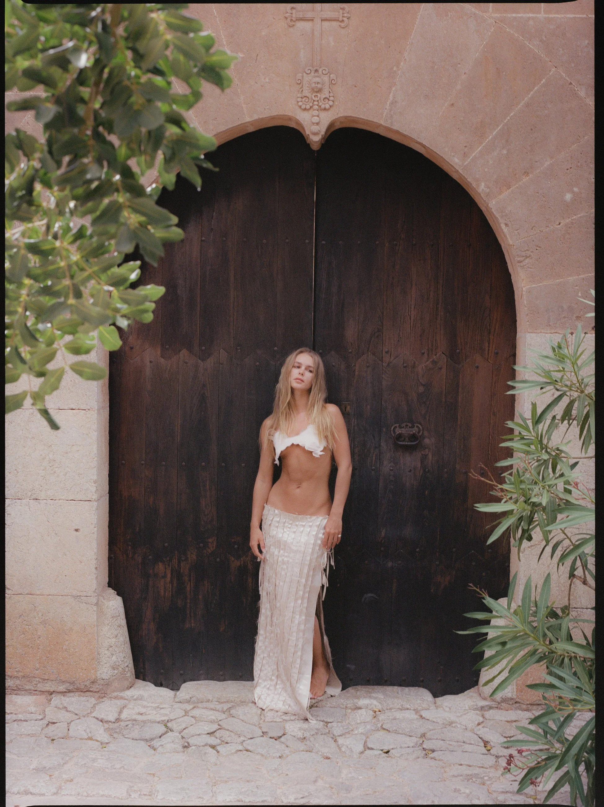 Fashion Portfolio_Photographed by Anna Rae Bilodeau-13.jpg