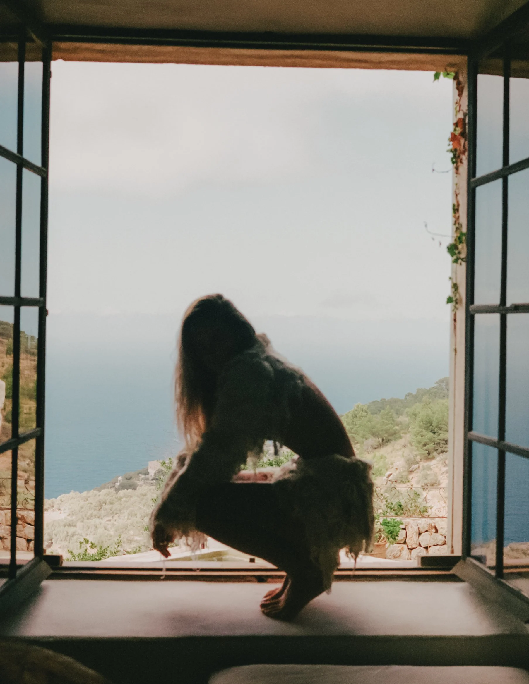 Fashion Portfolio_Photographed by Anna Rae Bilodeau-20.jpg