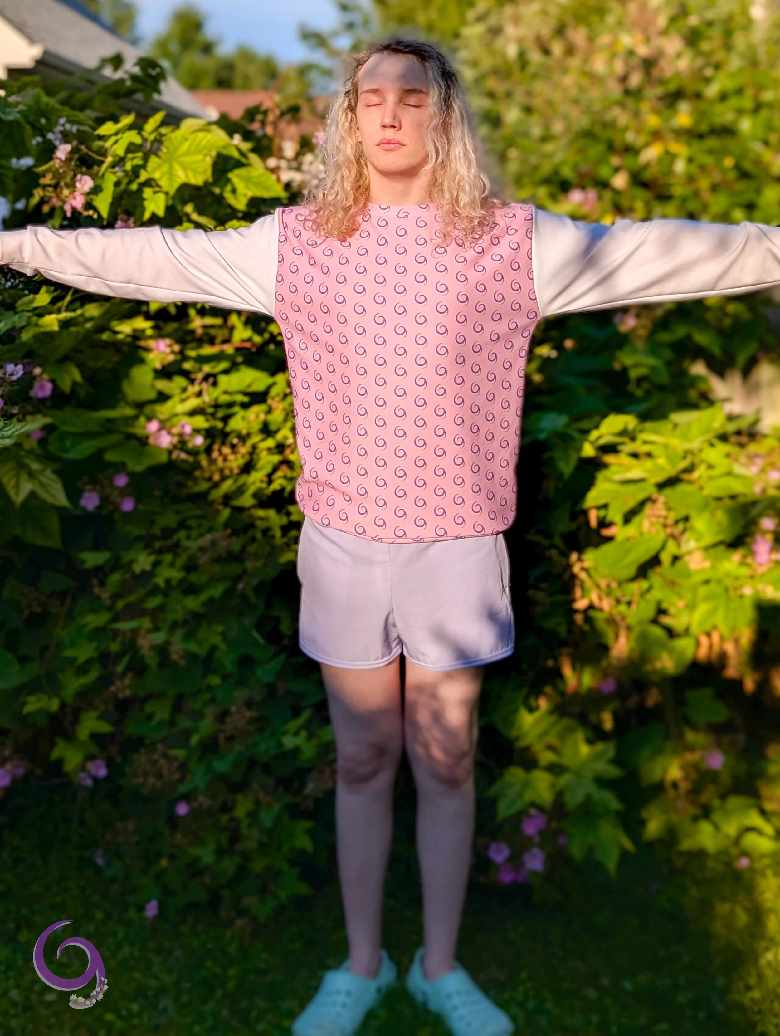 G Pattern Pink + White Sweatshirt