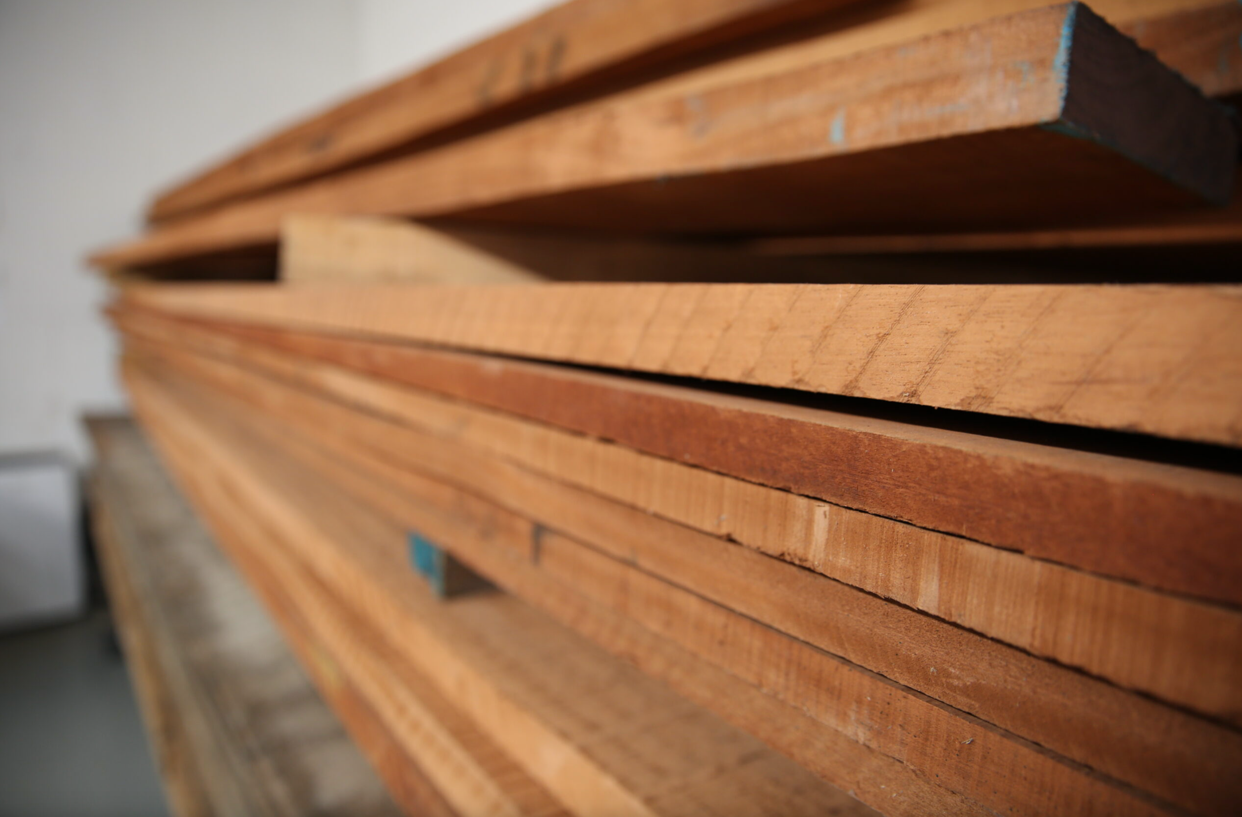 brazillian:honduran mahogany.png