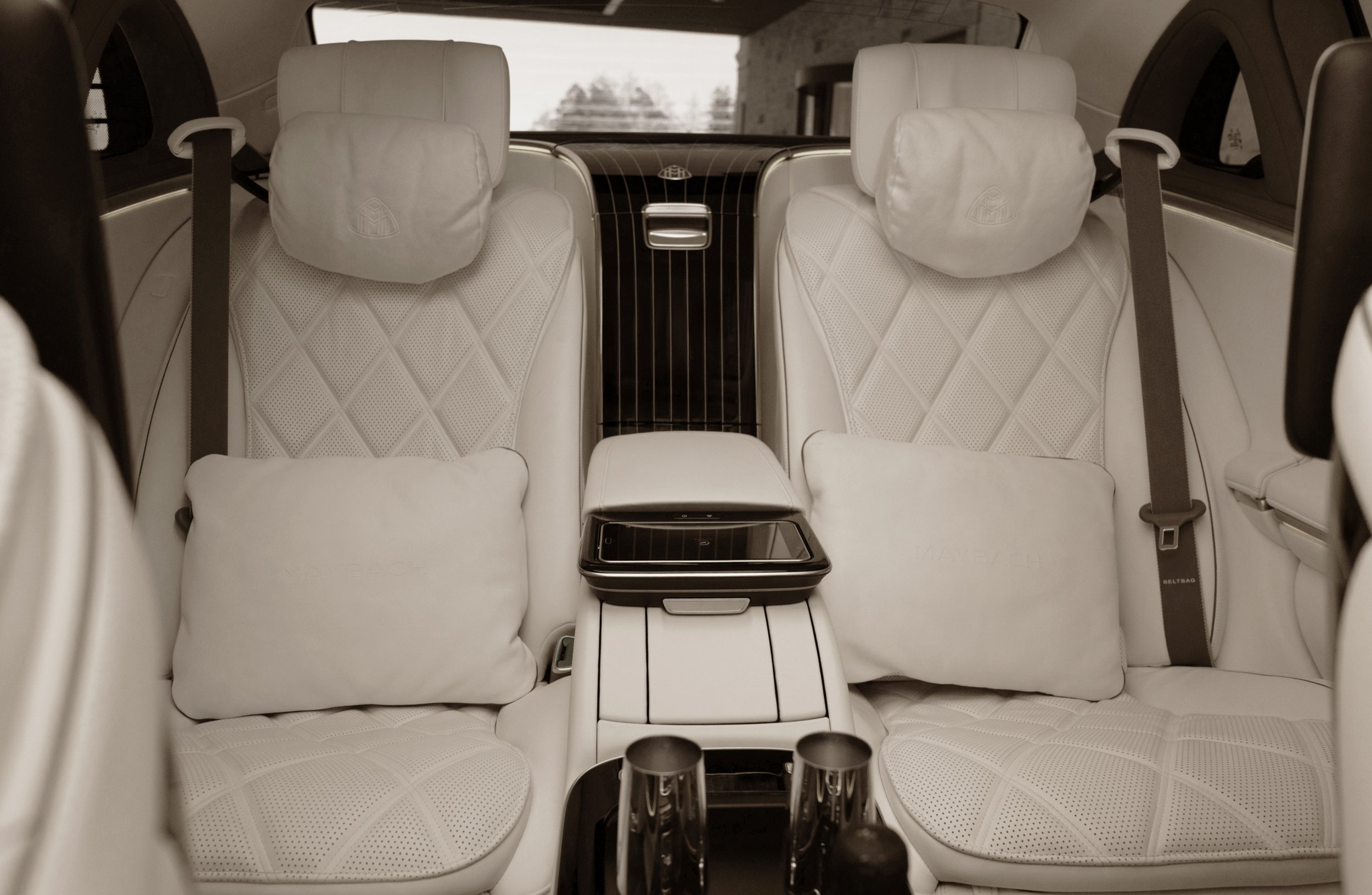 Arlington in Motion - Charter Services_10 copy.jpg