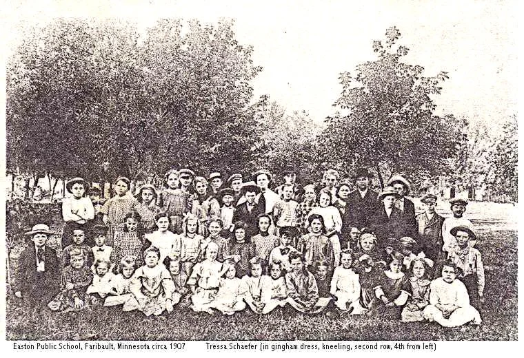 Grandma_Tressa Schaefer_1907.jpg