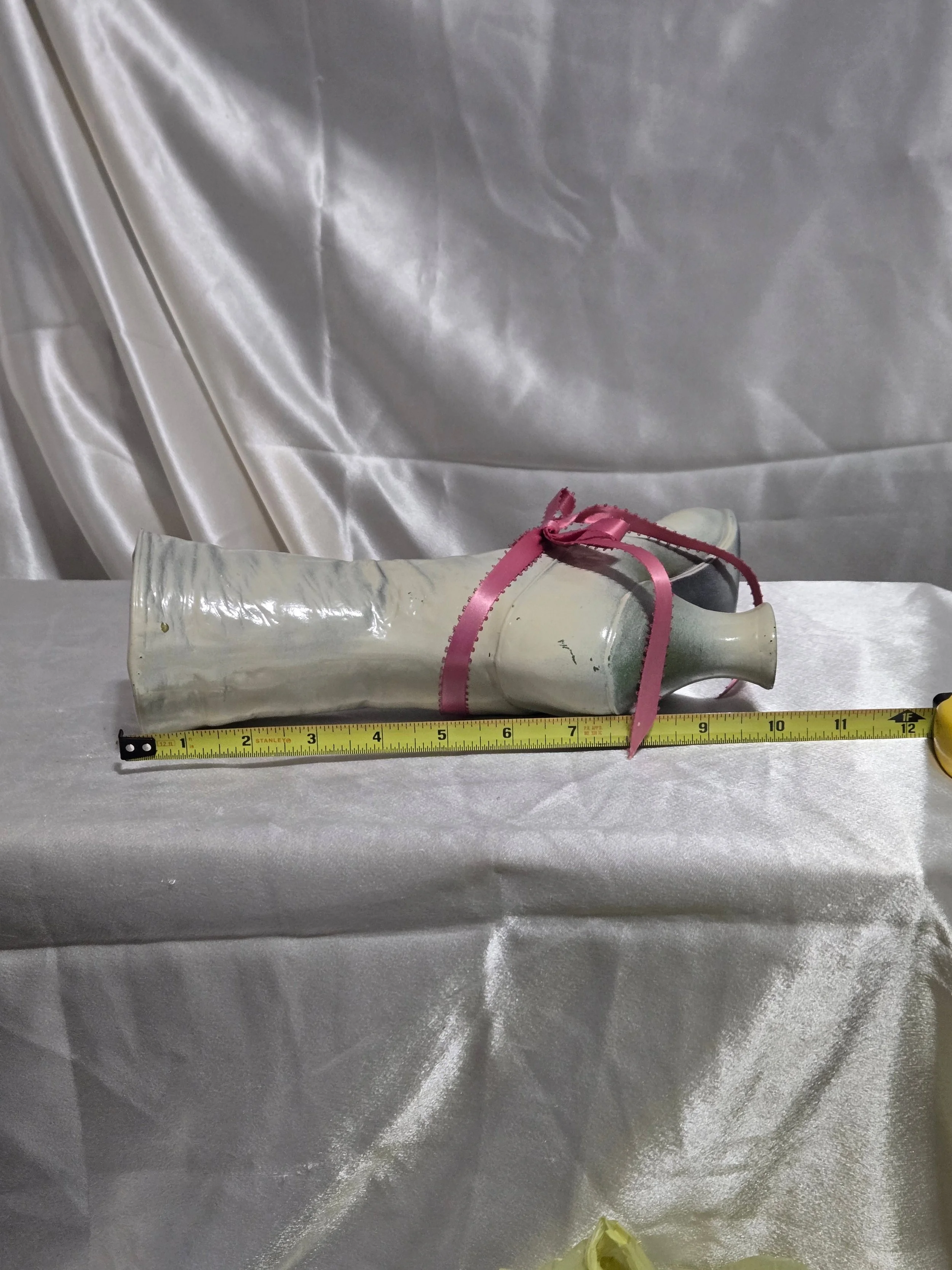Retro ceramic Victorian boot decor, collectible vintage