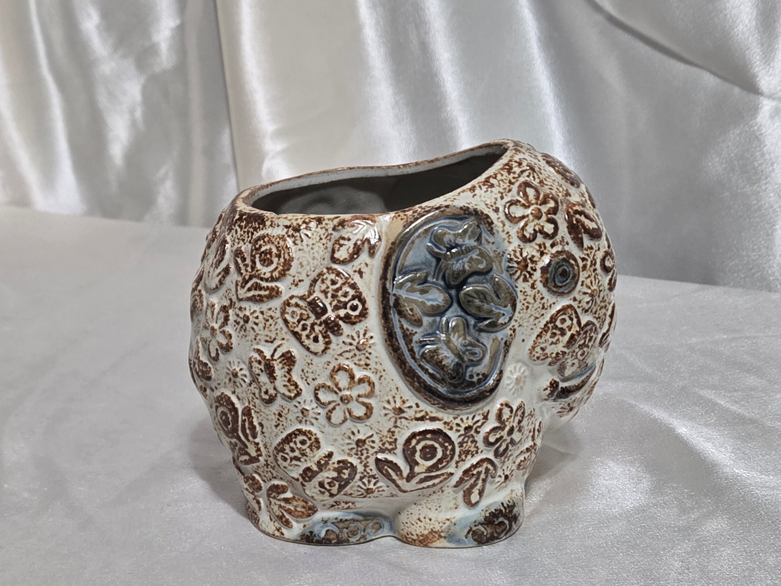 Vintage Ardco Dallas Elephant Candle Holder, Mid Century Ceramic Animal Decor