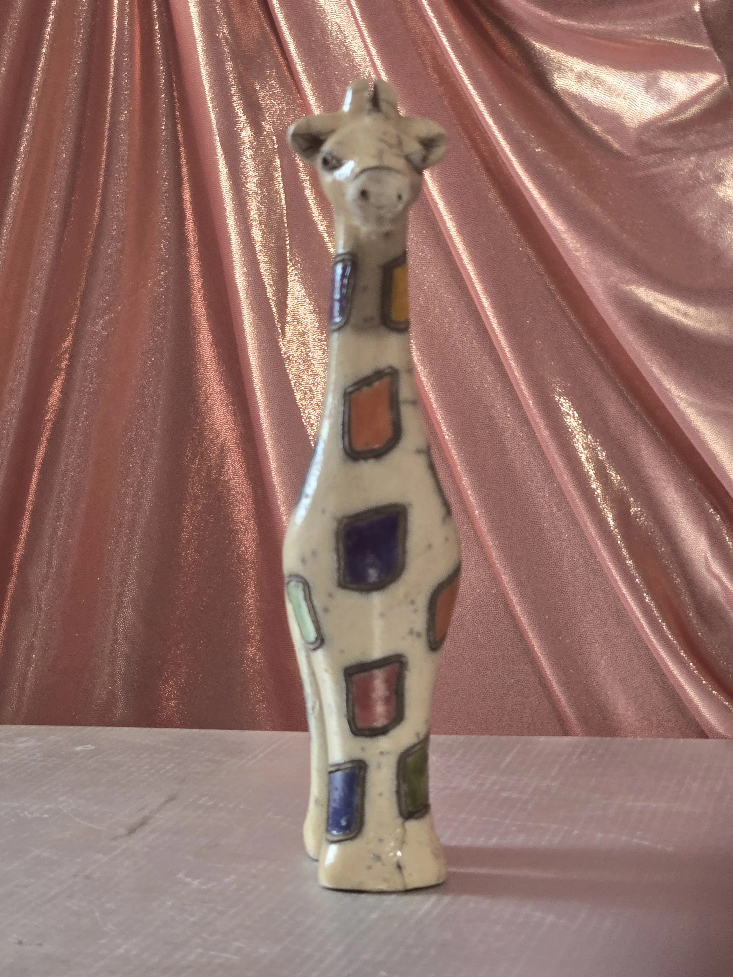 🦒 Vintage Studio Pottery Giraffe Figurine – Hand Glazed Ceramic Animal Sculpture – Mid Century Modern Decor – 9 Inch