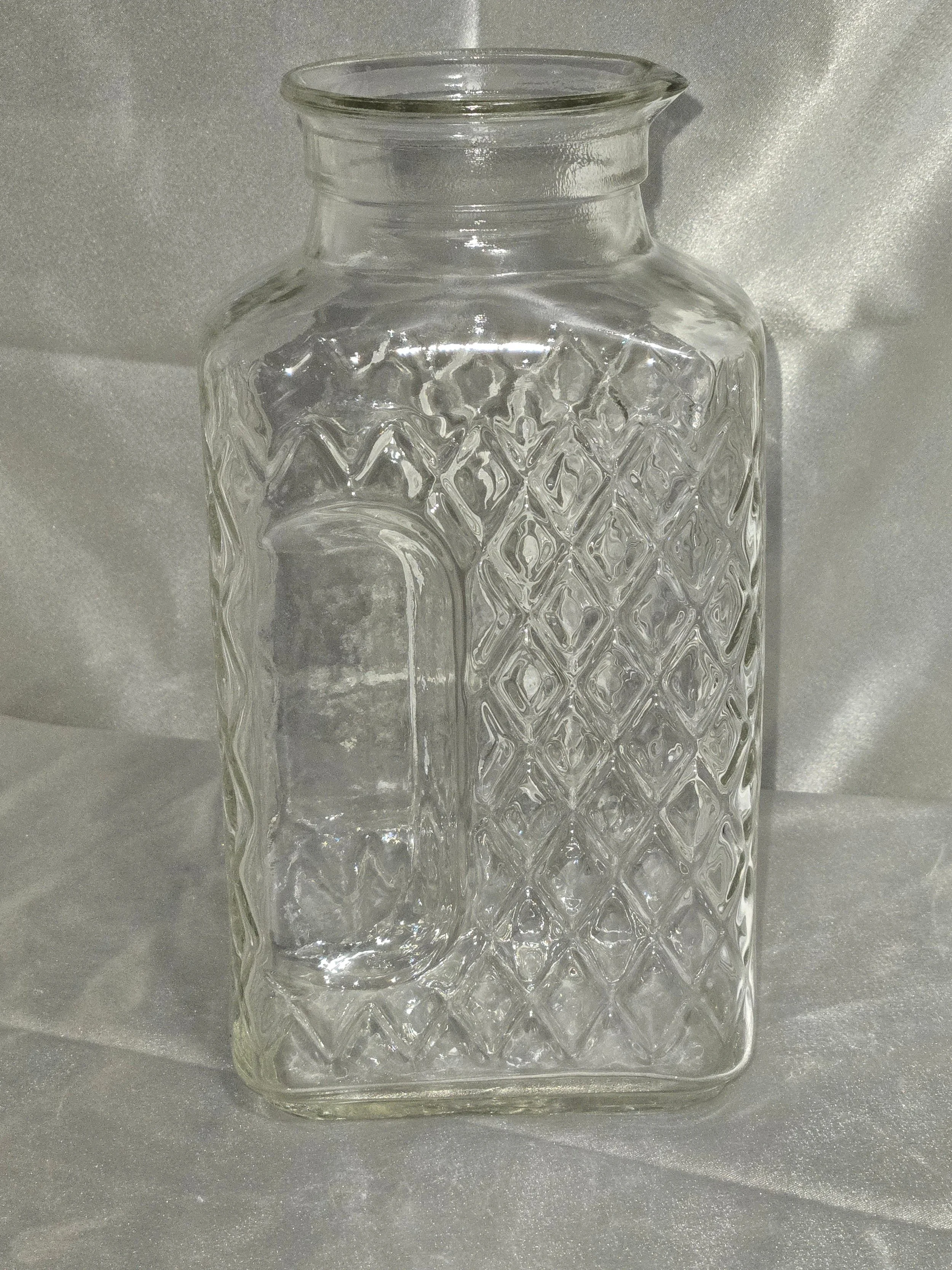 Vintage Anchor Hocking Golden Harvest Diamond Lattice Glass Refrigerator Pitcher